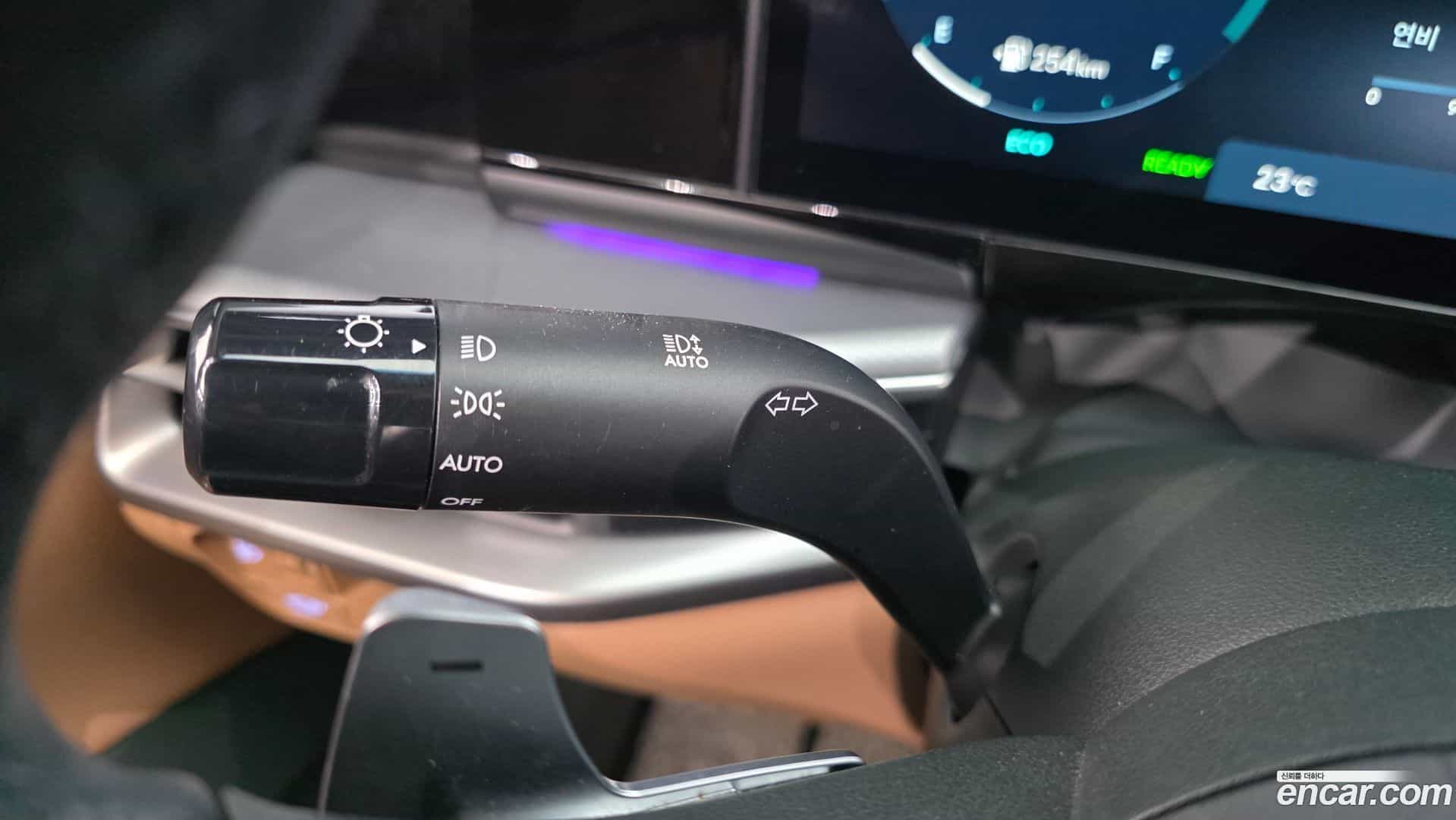 Grandeur Hyundai 2023.4-OPTION-048