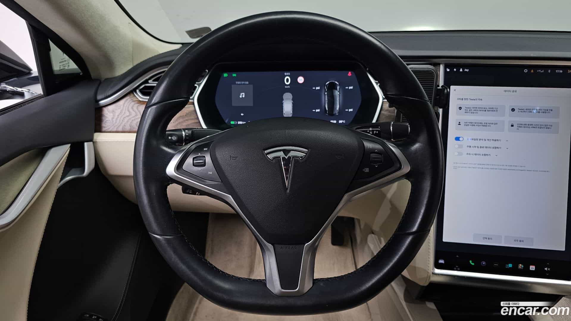 Model S Tesla 2018.3-OPTION-017