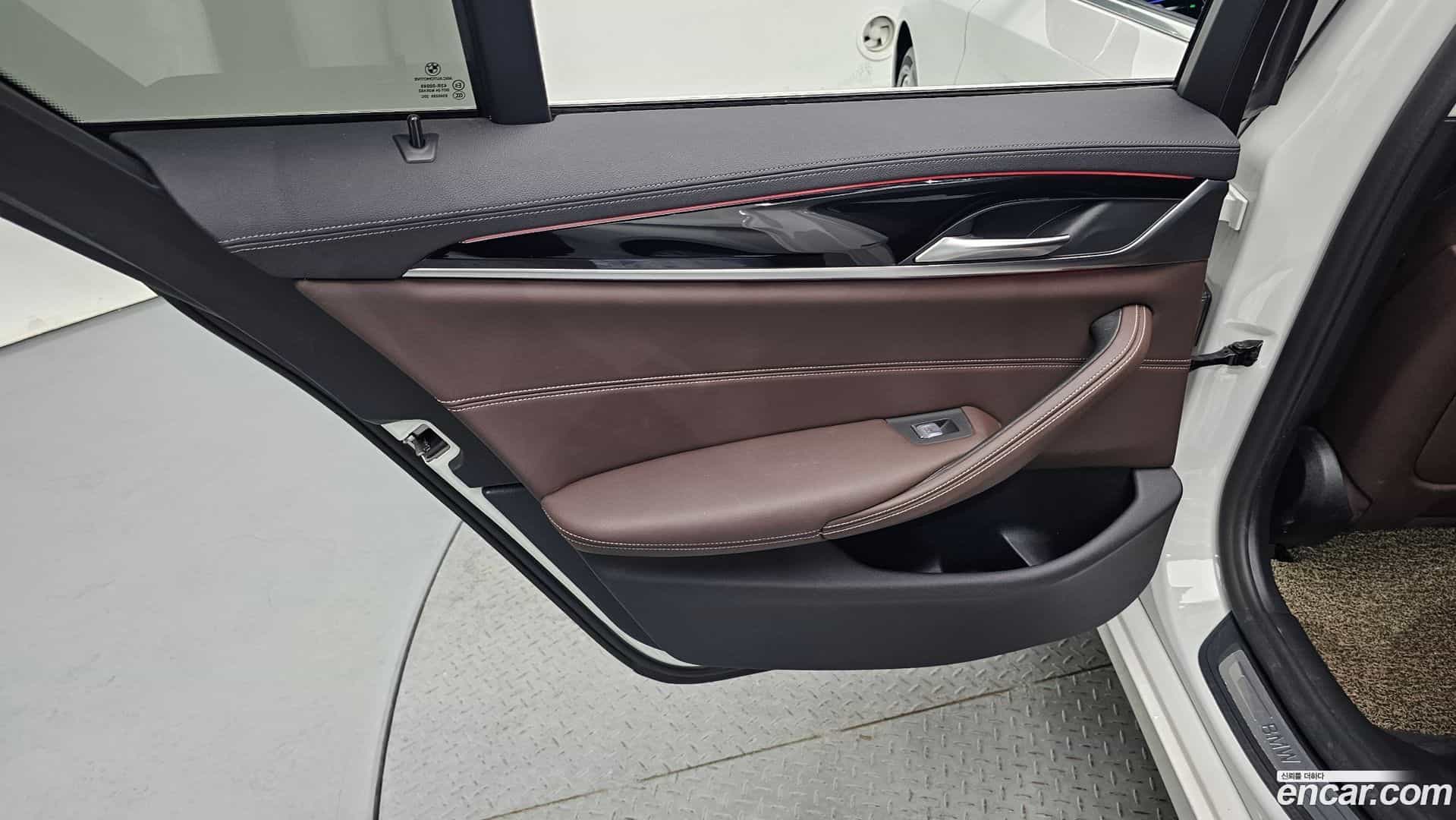 5-Series BMW 2021.5-INNER-035