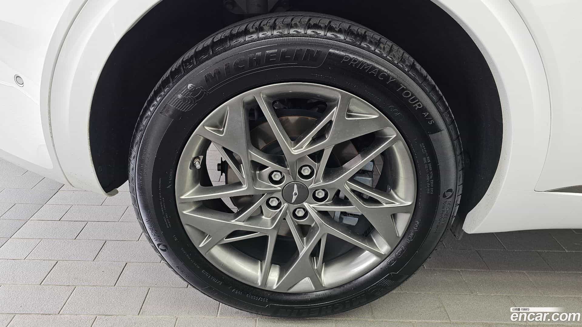 GV70 Genesis 2021.8-OUTER-005
