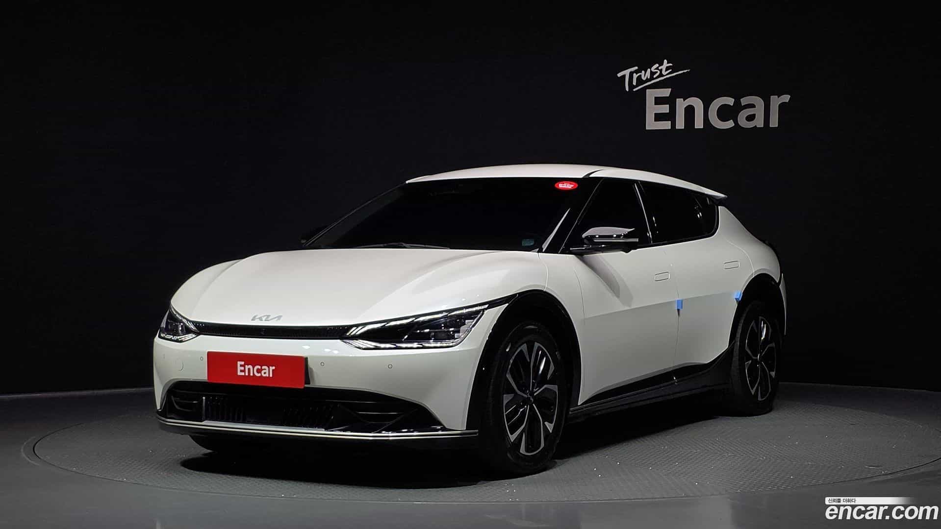 EV6 Kia 2022.4-OUTER-001