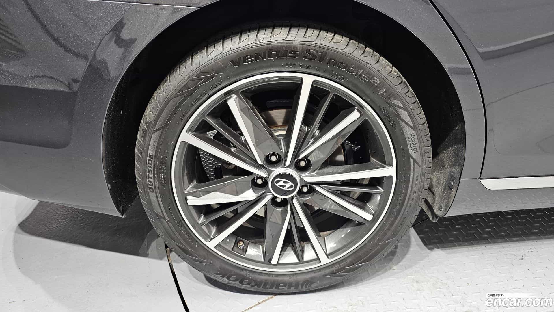 Grandeur Hyundai 2022.1-OUTER-005
