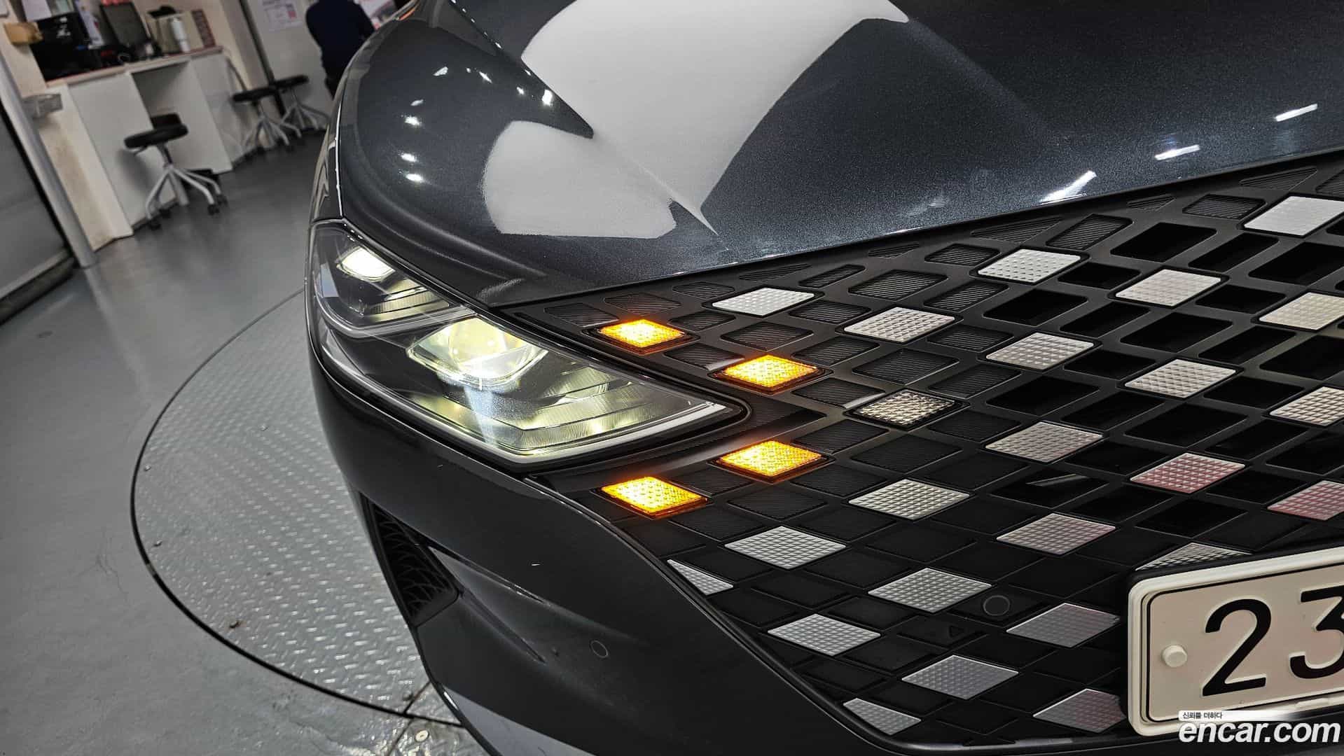 Grandeur Hyundai 2022.1-OUTER-032