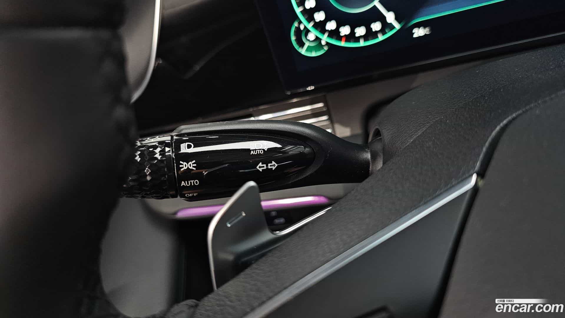 Grandeur Hyundai 2022.1-OPTION-040