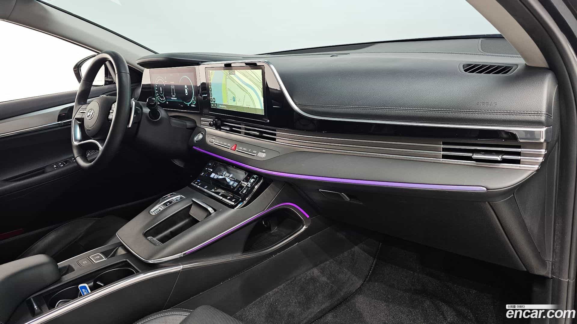 Grandeur Hyundai 2022.1-OPTION-041