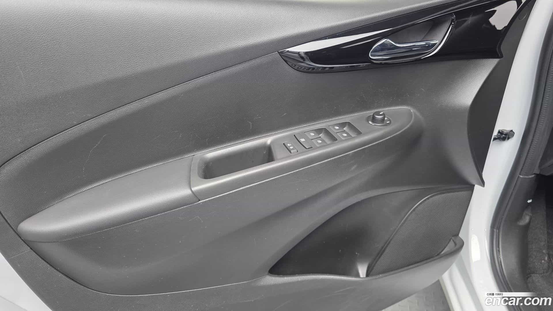 Spark Chevrolet 2021.0-INNER-034