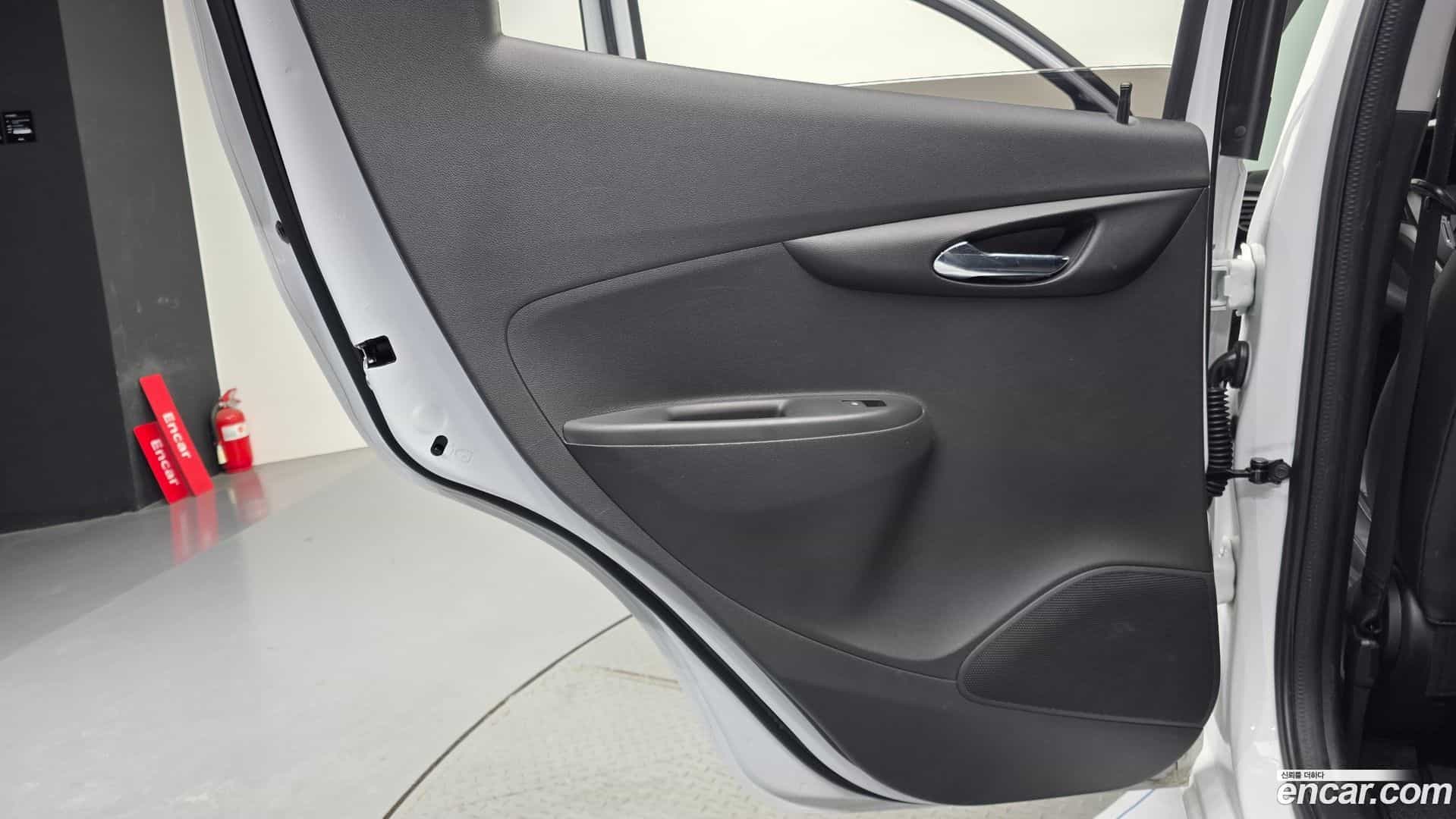 Spark Chevrolet 2021.0-INNER-035