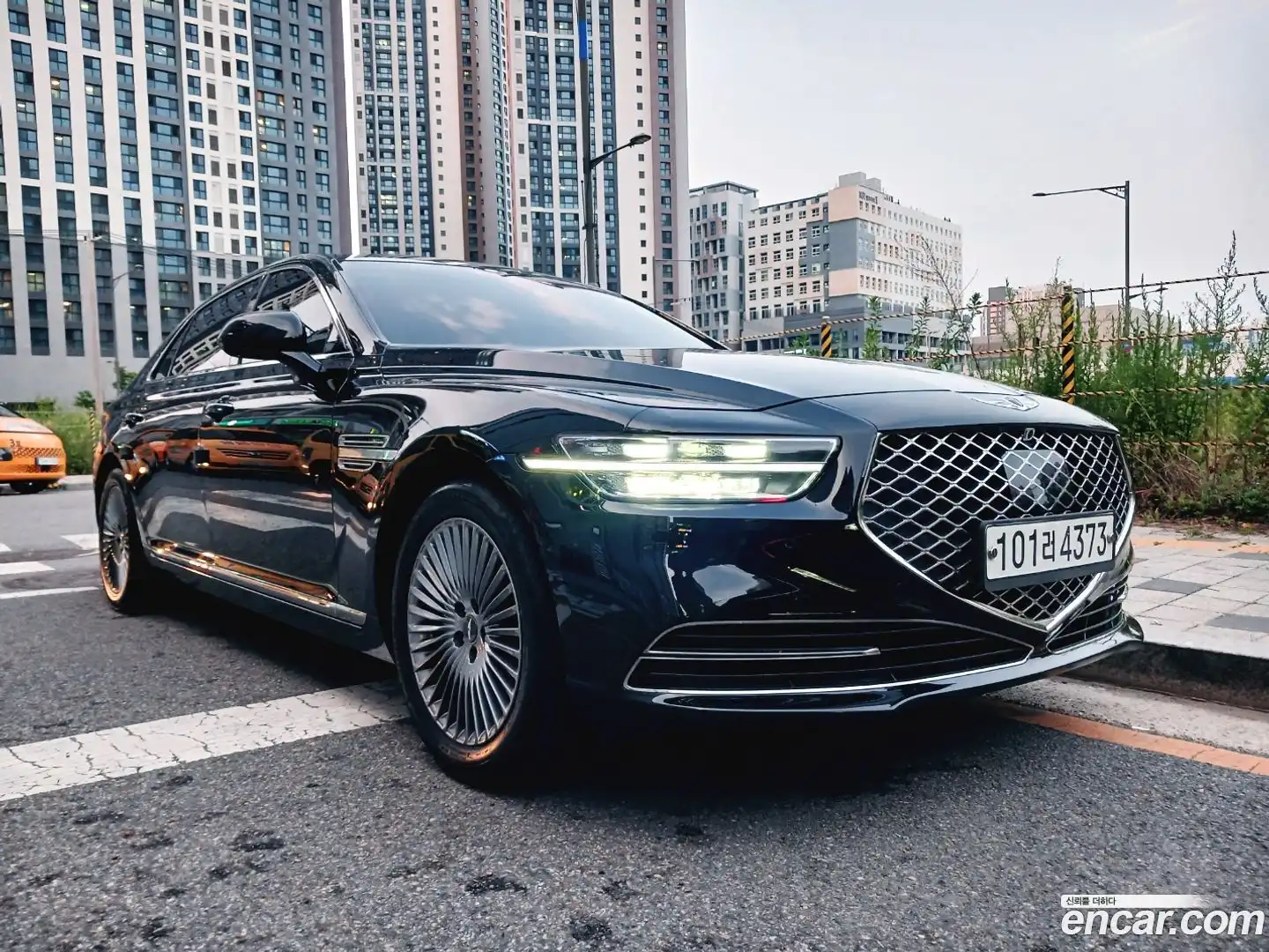 G90 Genesis 2020.3-OUTER-002
