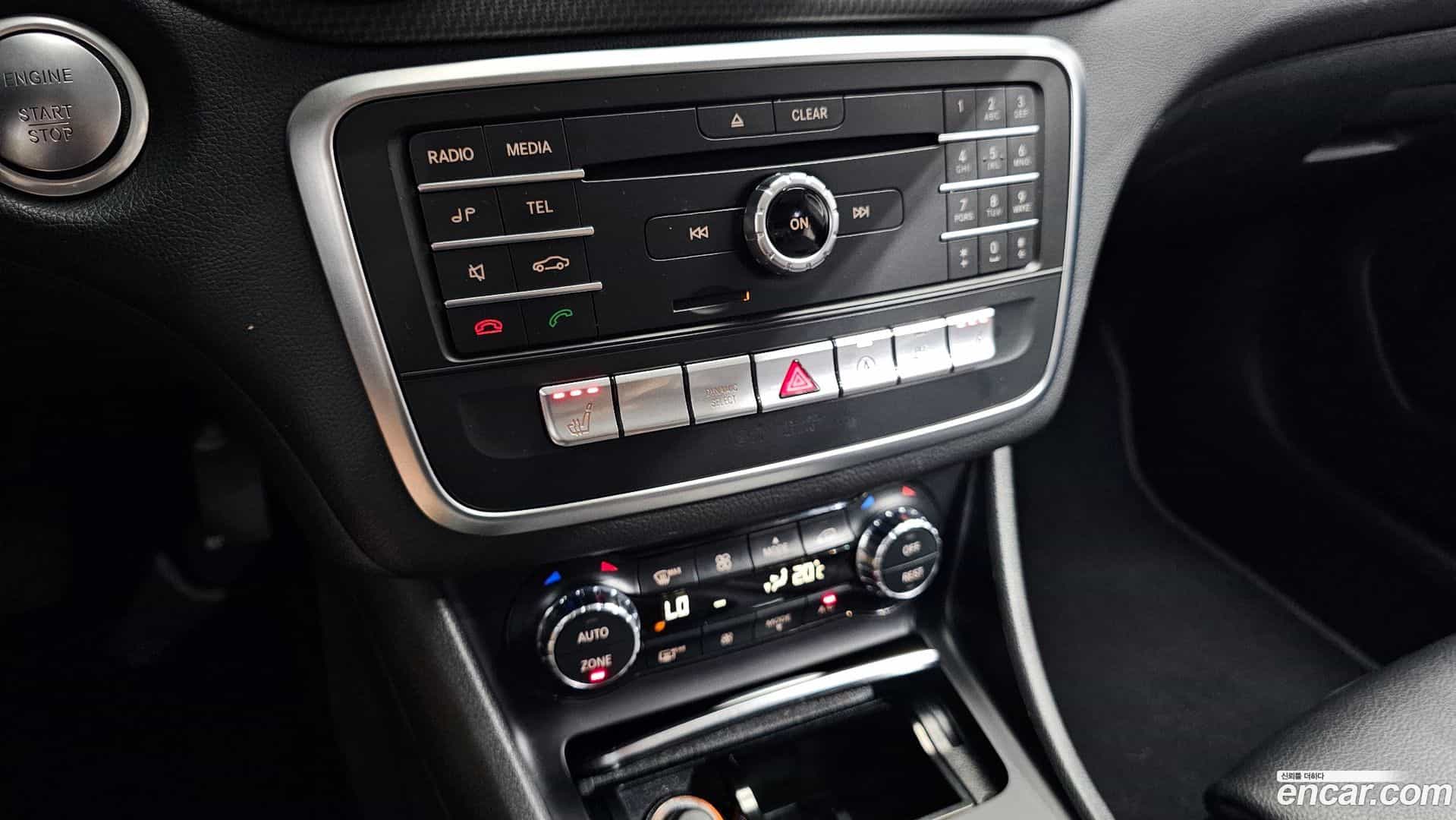 GLA-Class Mercedes-Benz 2019.6-OPTION-022