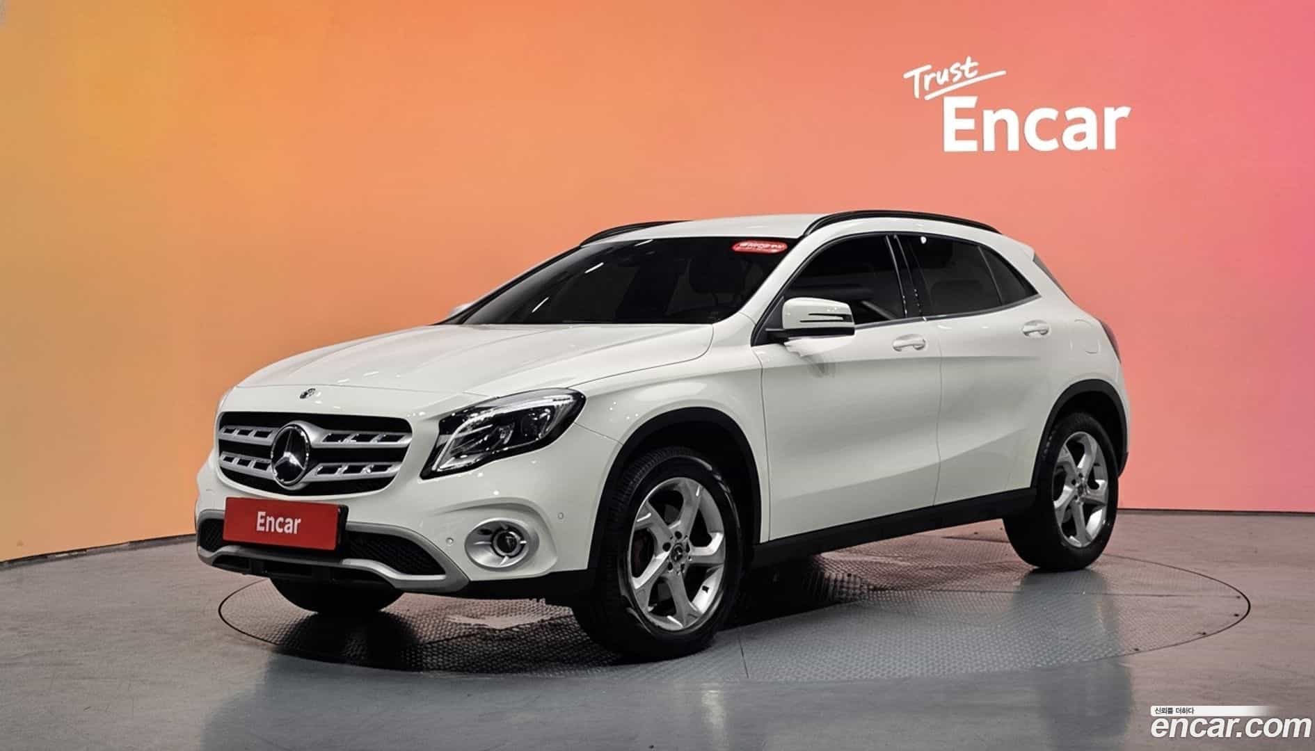 GLA-Class Mercedes-Benz 2019.6-DIAG2-001
