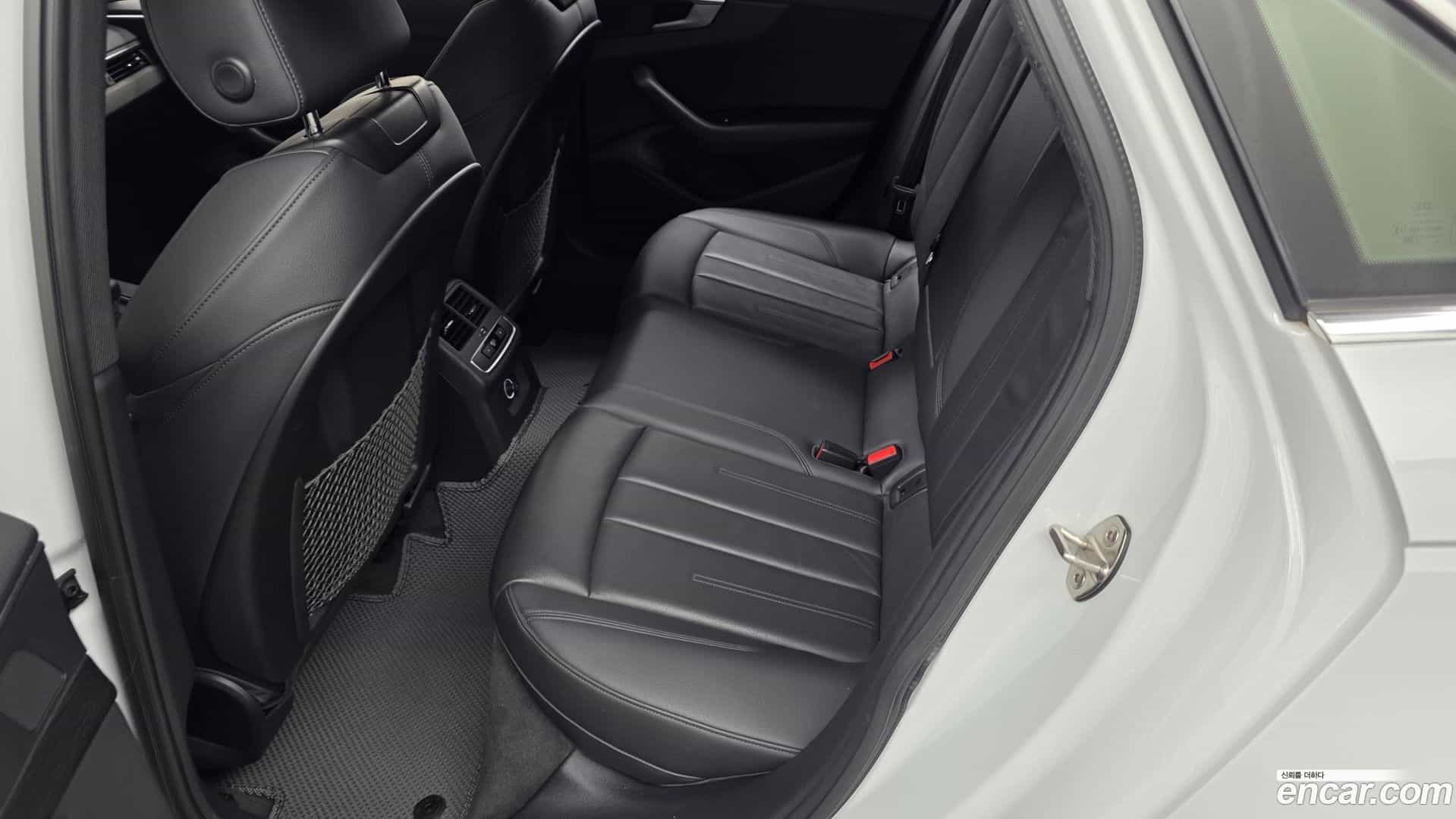 A4 Audi 2019.11-INNER-036
