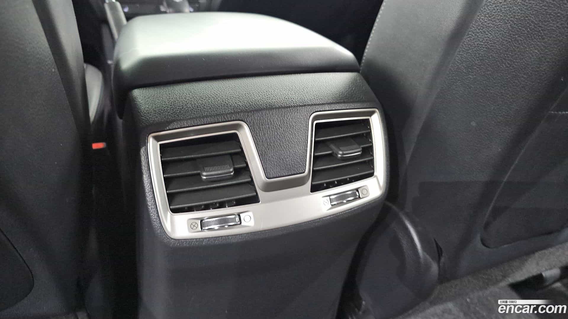 Rexton KG Mobility 2019.2-OPTION-043