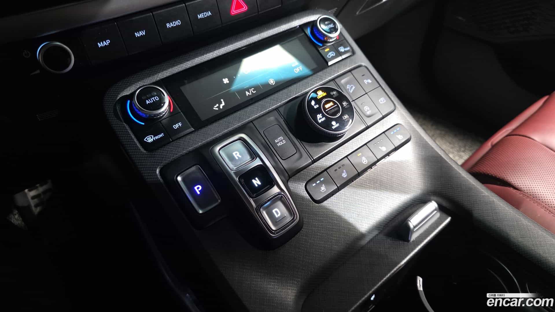 Palisade Hyundai 2023.3-INNER-009