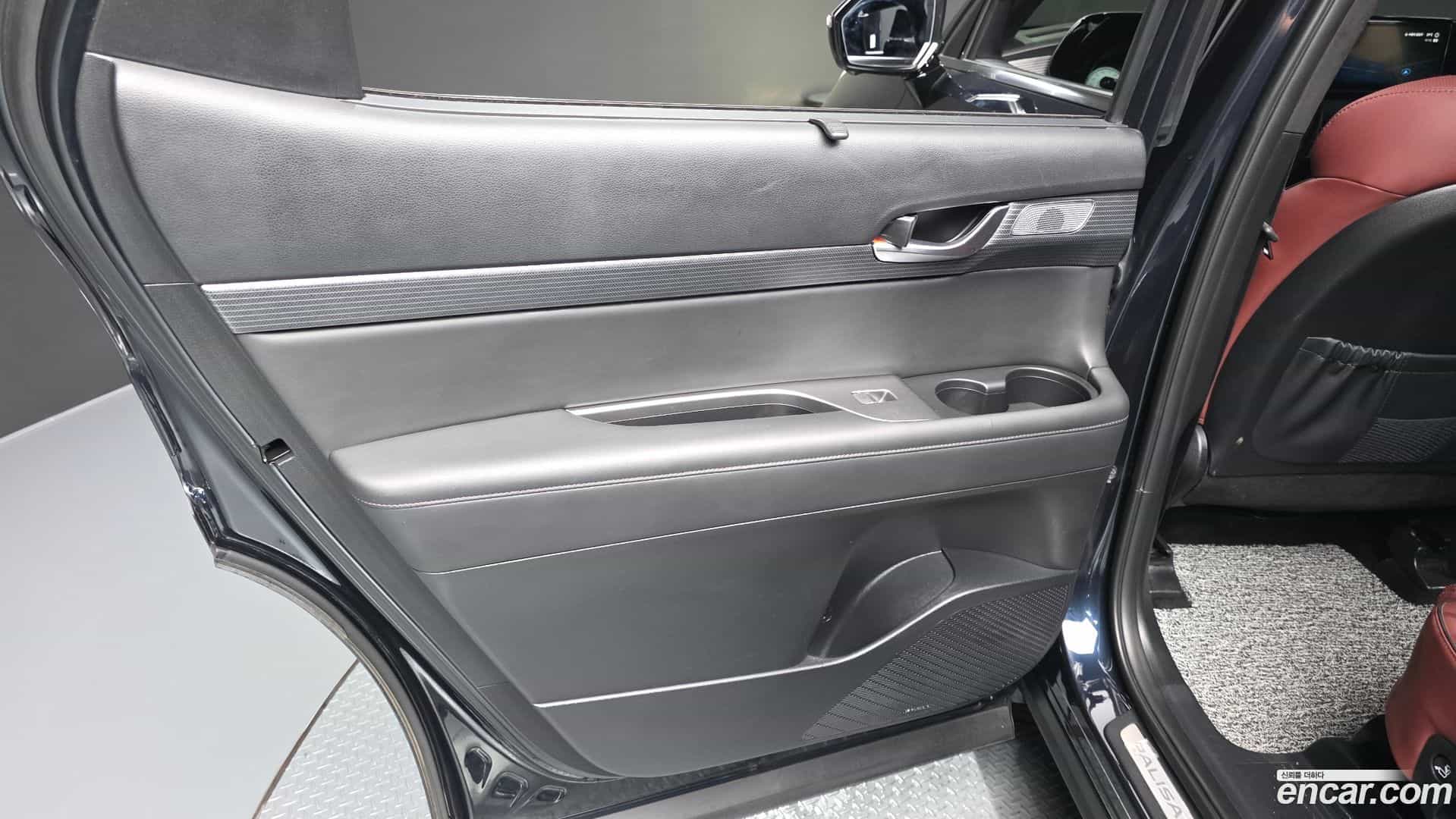 Palisade Hyundai 2023.3-INNER-035