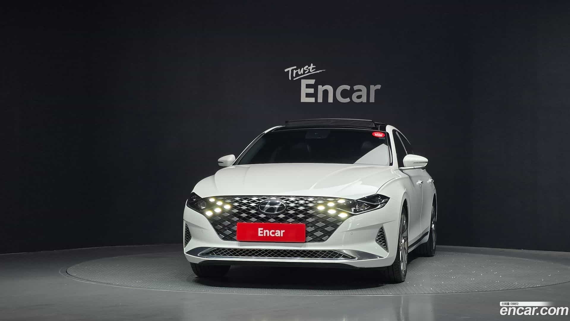 Grandeur Hyundai 2021.2-OUTER-003