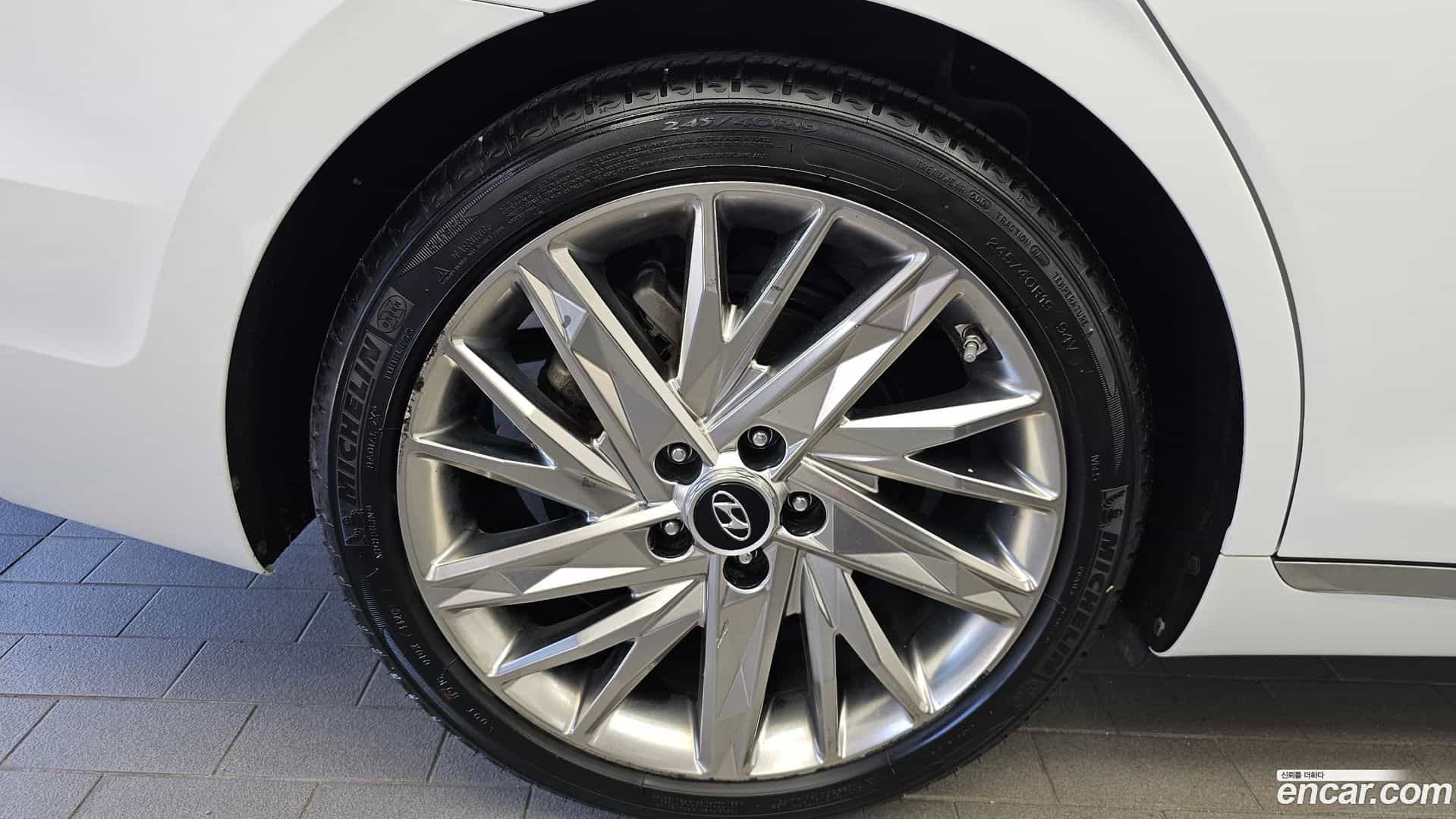 Grandeur Hyundai 2021.2-OUTER-005