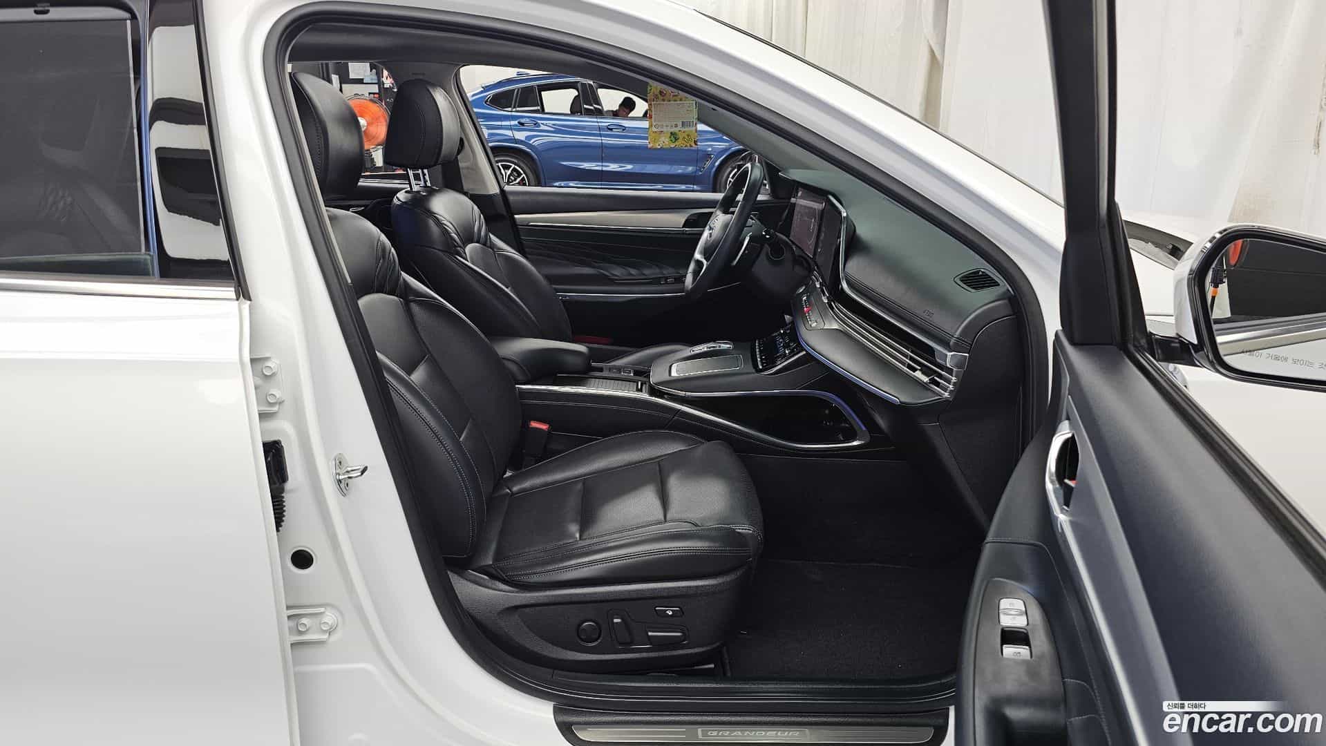 Grandeur Hyundai 2021.2-OPTION-015