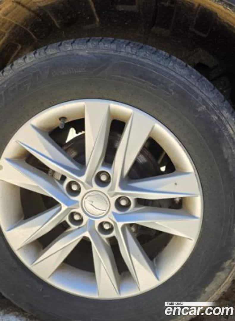 Rexton KG Mobility 2018.5-OUTER-003