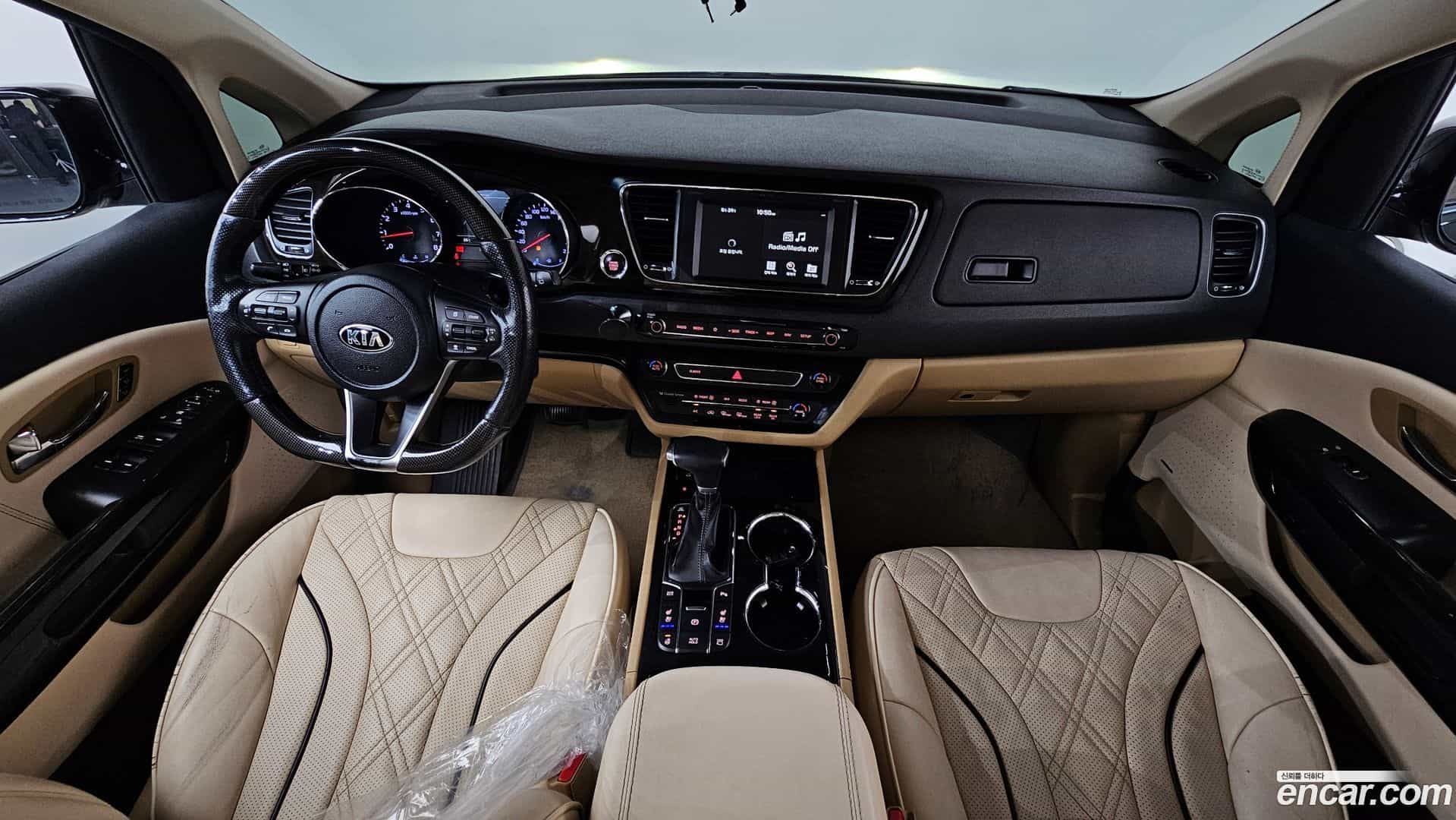Canival Kia 2019.1-INNER-007