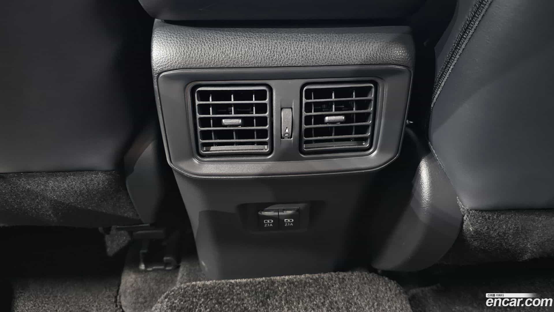 RAV4 Toyota 2019.5-OPTION-045