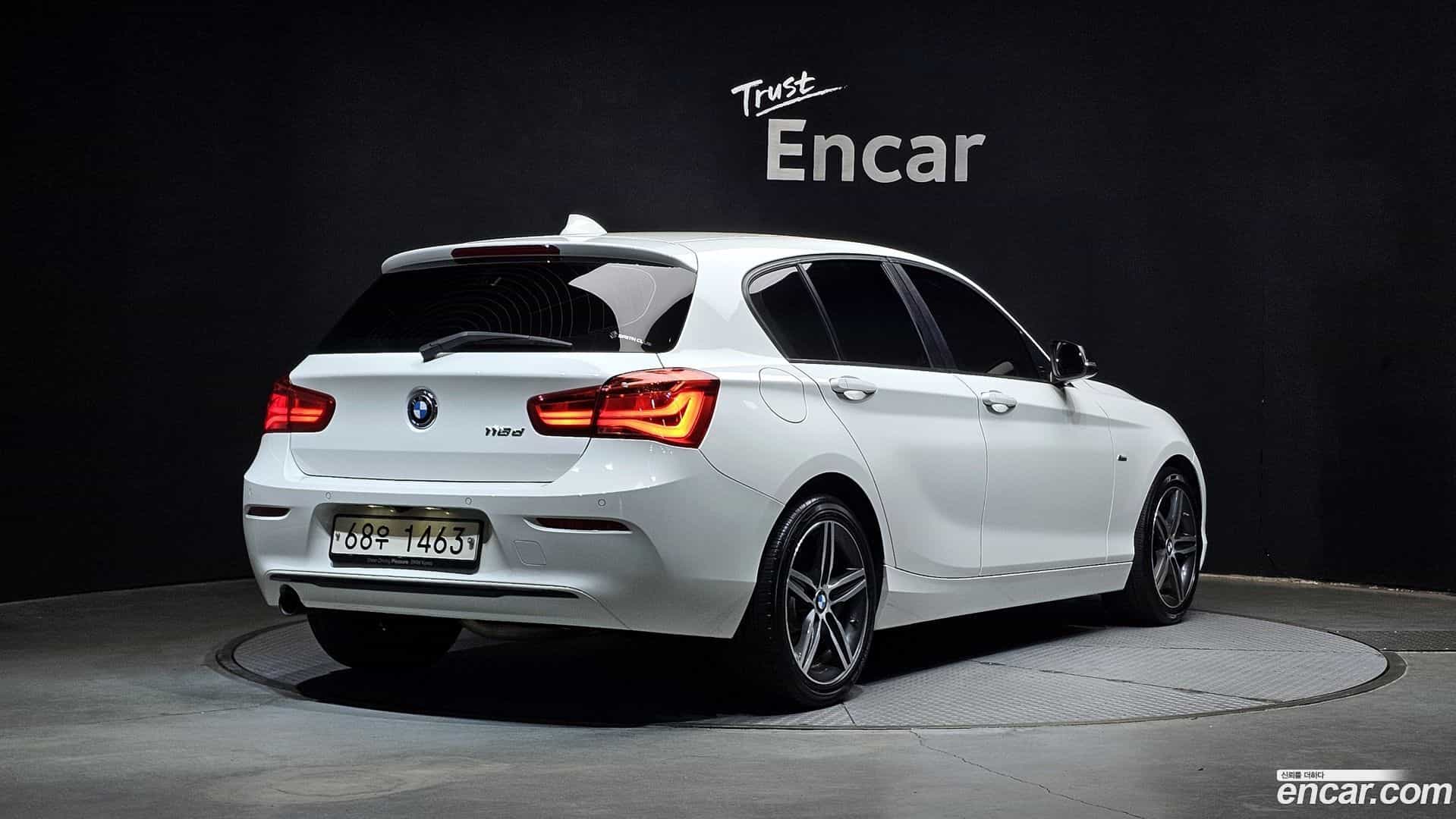 1-Series BMW 2018.11-OUTER-002