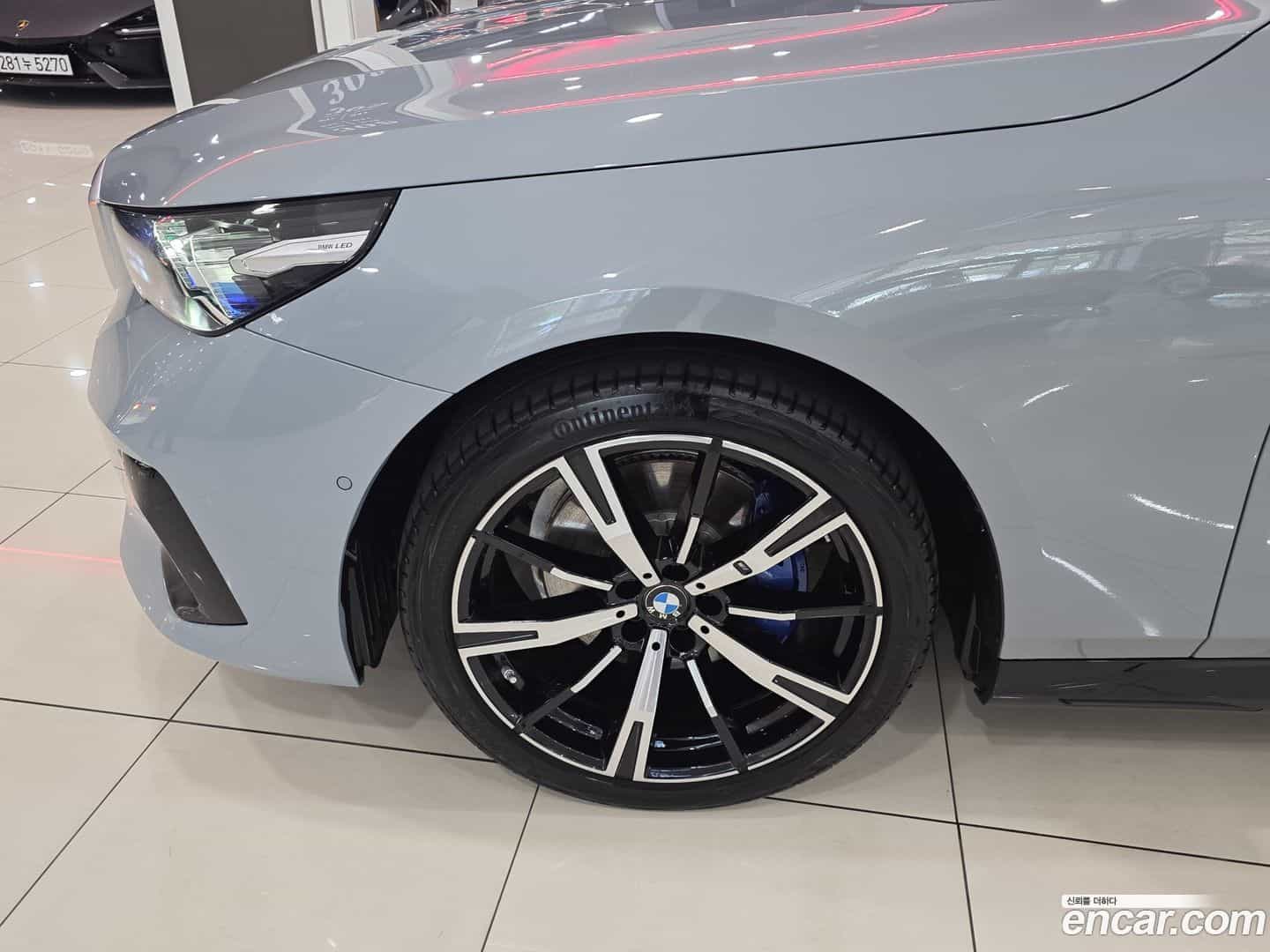 5-Series BMW 2025.11-OUTER-005