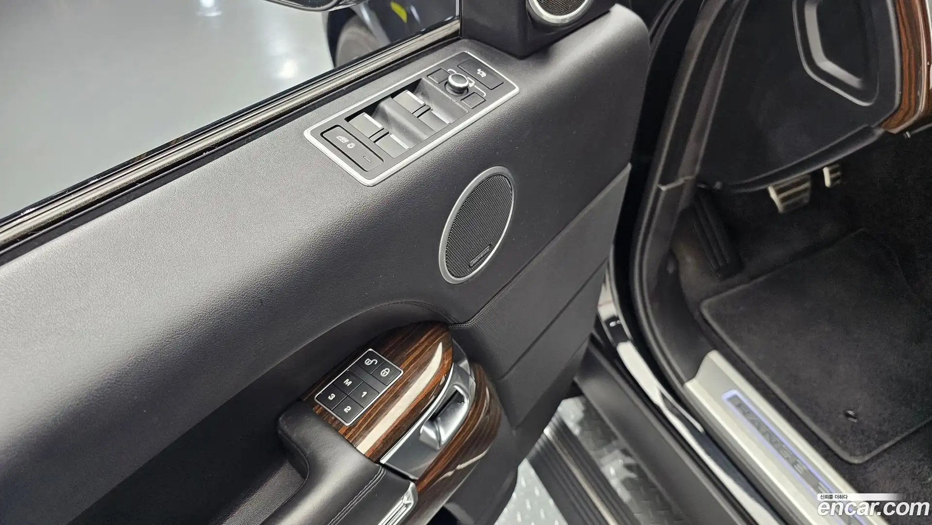 Range Rover Land Rover 2016.11-OPTION-020