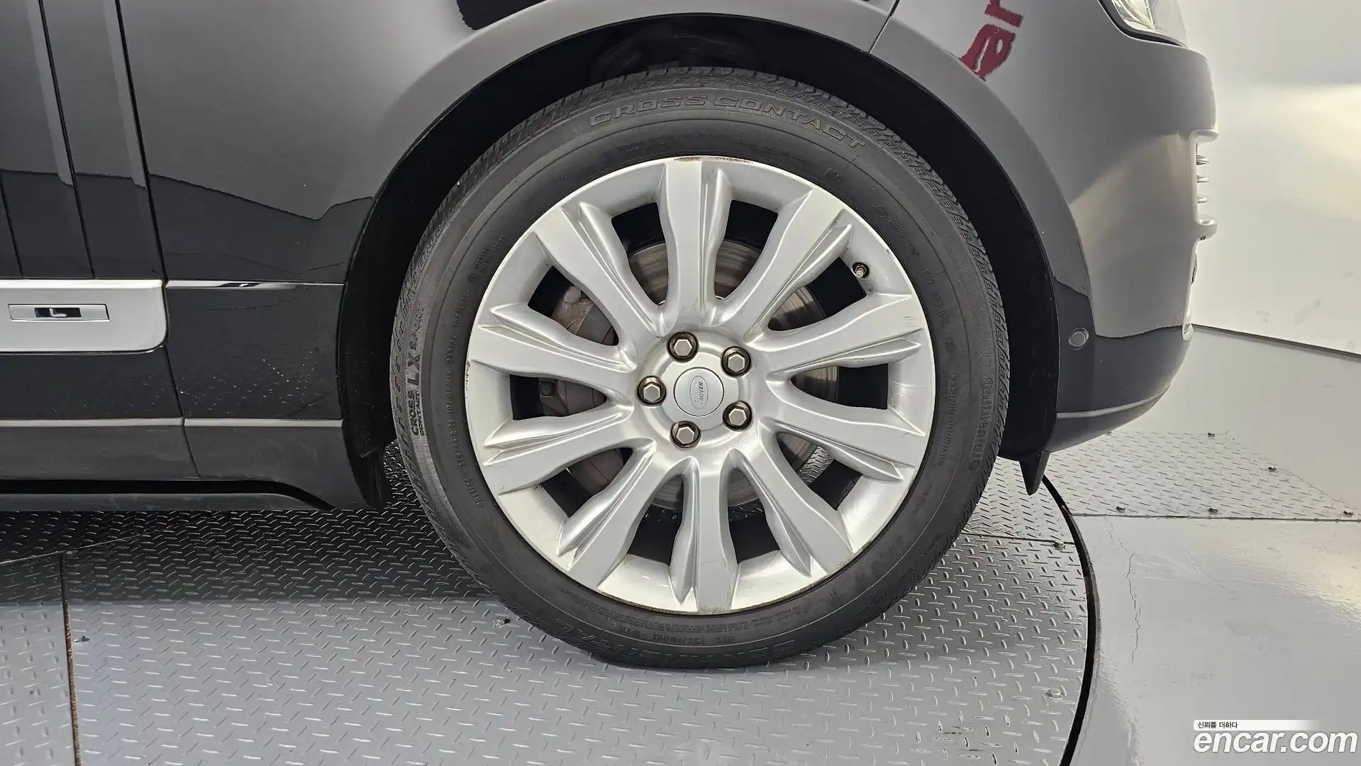 Range Rover Land Rover 2016.11-OUTER-031
