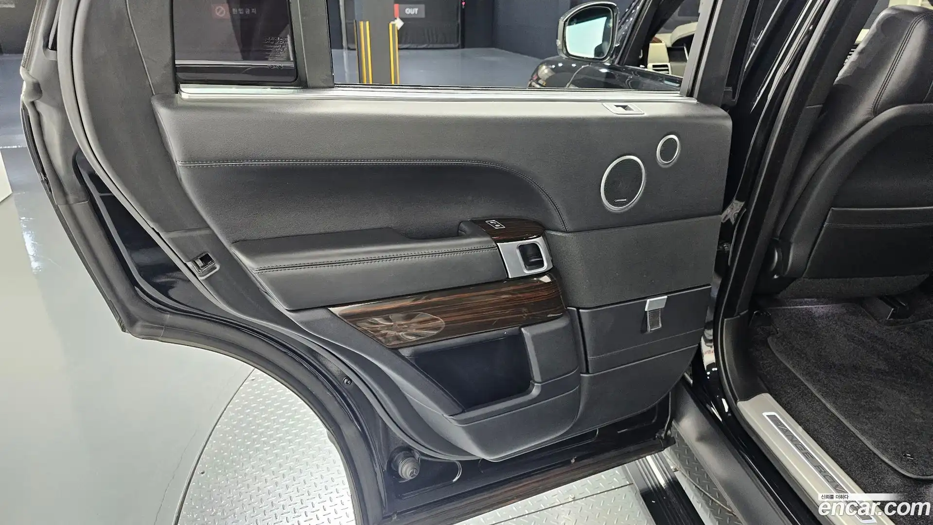 Range Rover Land Rover 2016.11-INNER-035