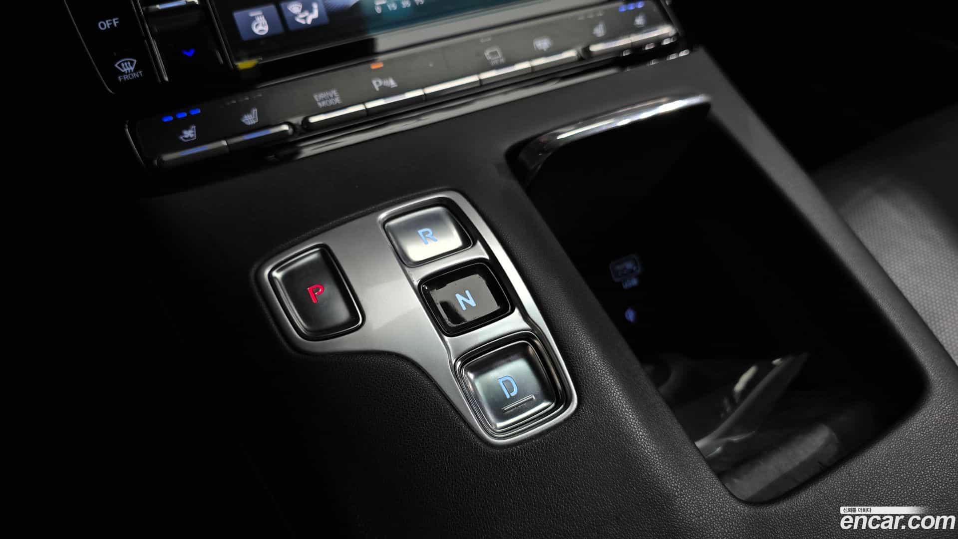 Grandeur Hyundai 2020.2-INNER-009
