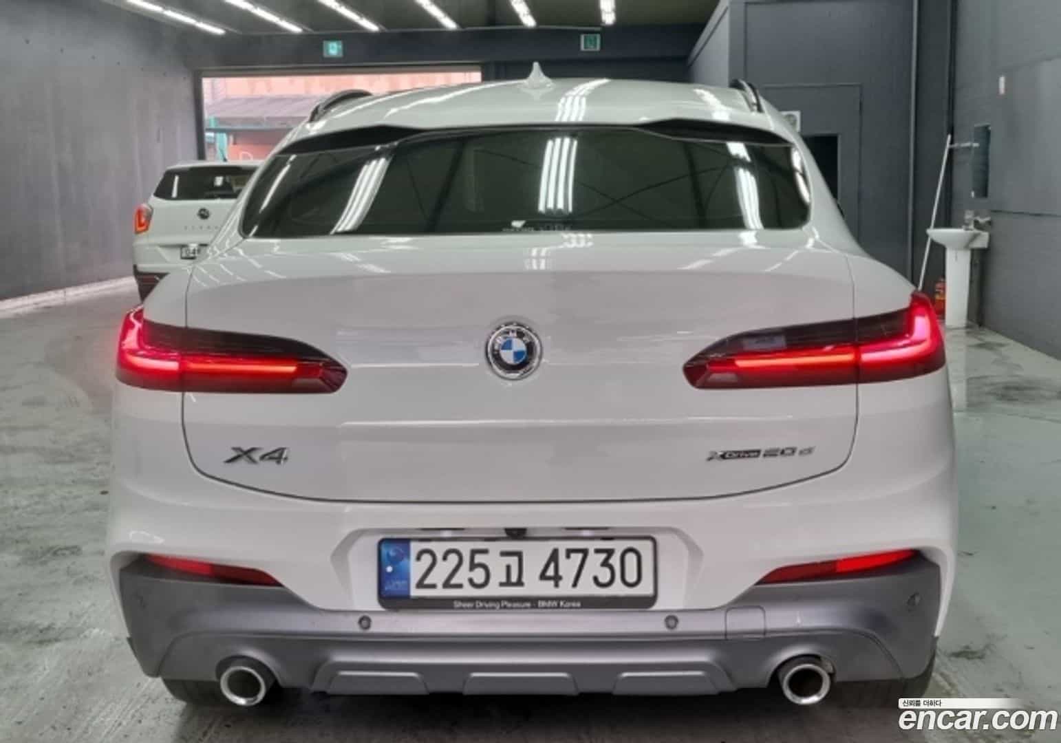 X4 BMW 2021.4-OUTER-003