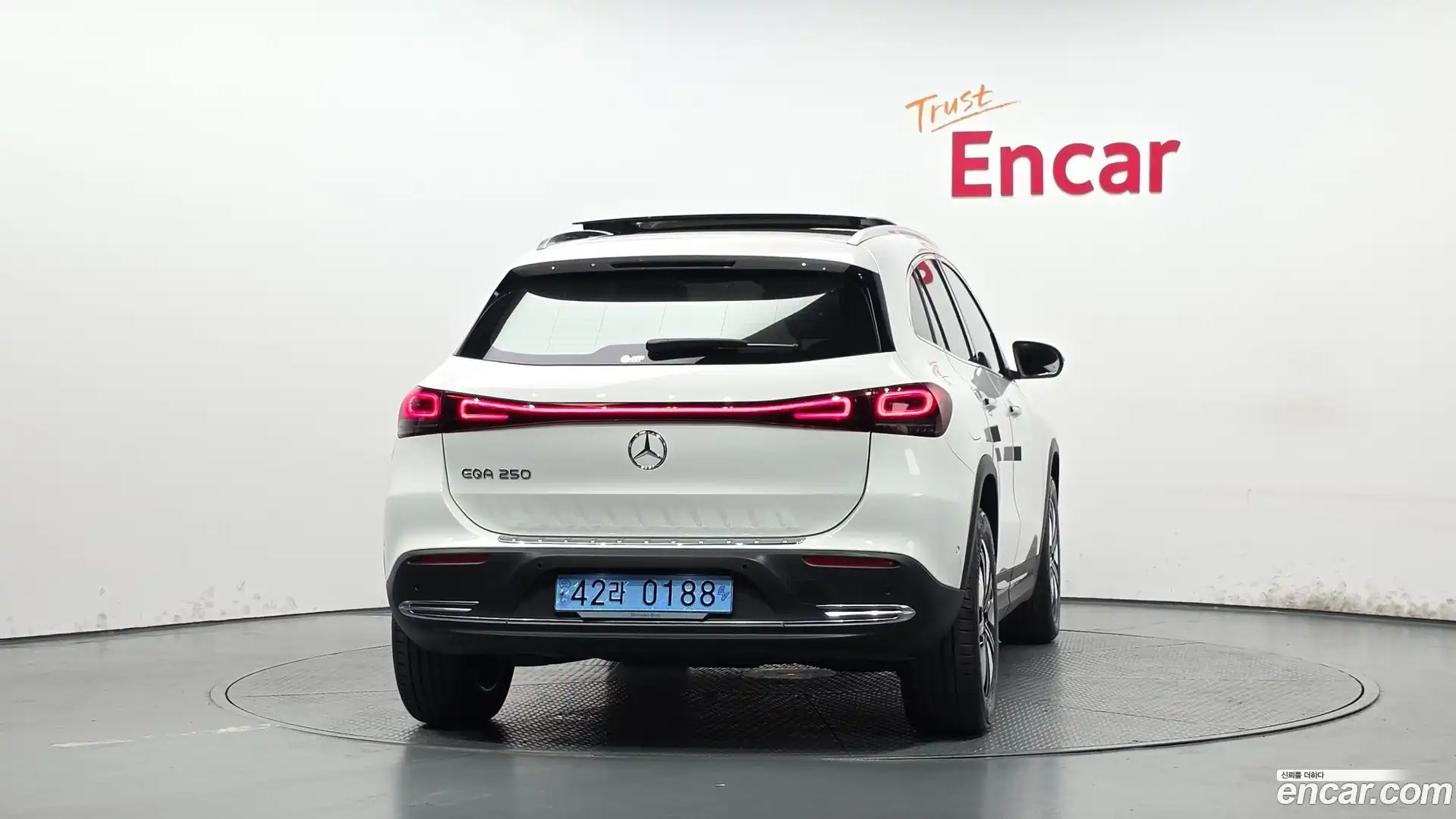 EQA Mercedes-Benz 2023.5-OUTER-004