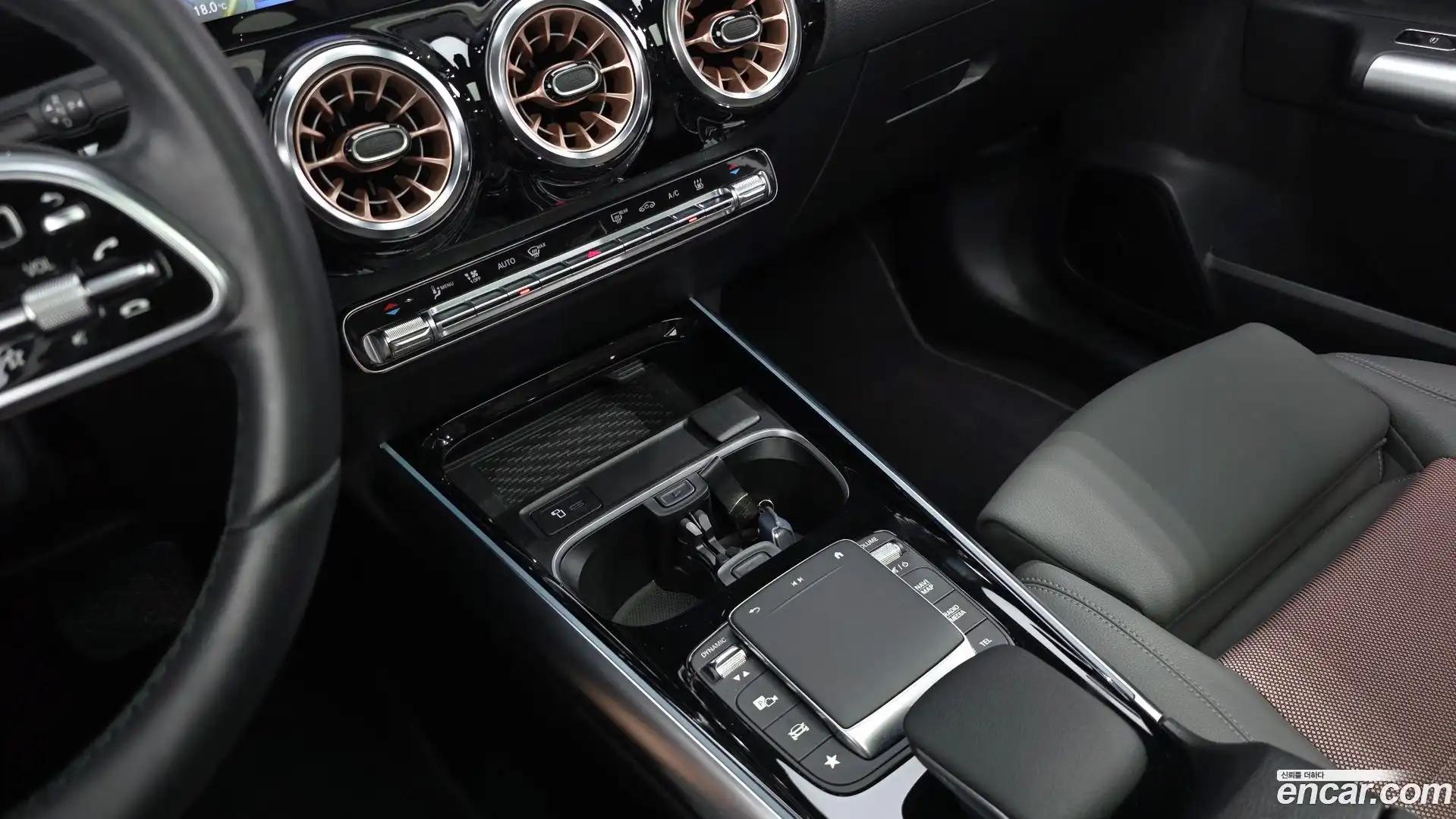 EQA Mercedes-Benz 2023.5-OPTION-021