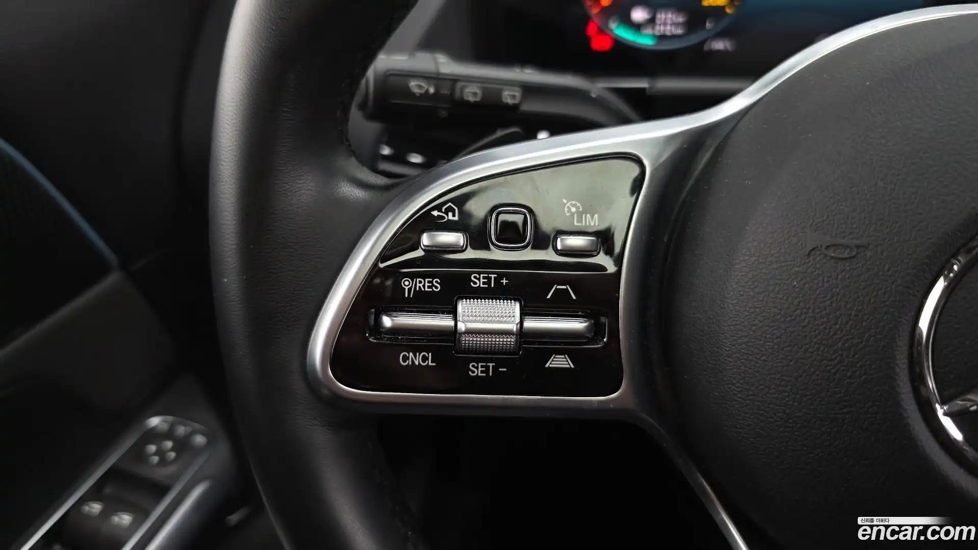 EQA Mercedes-Benz 2023.5-OPTION-042