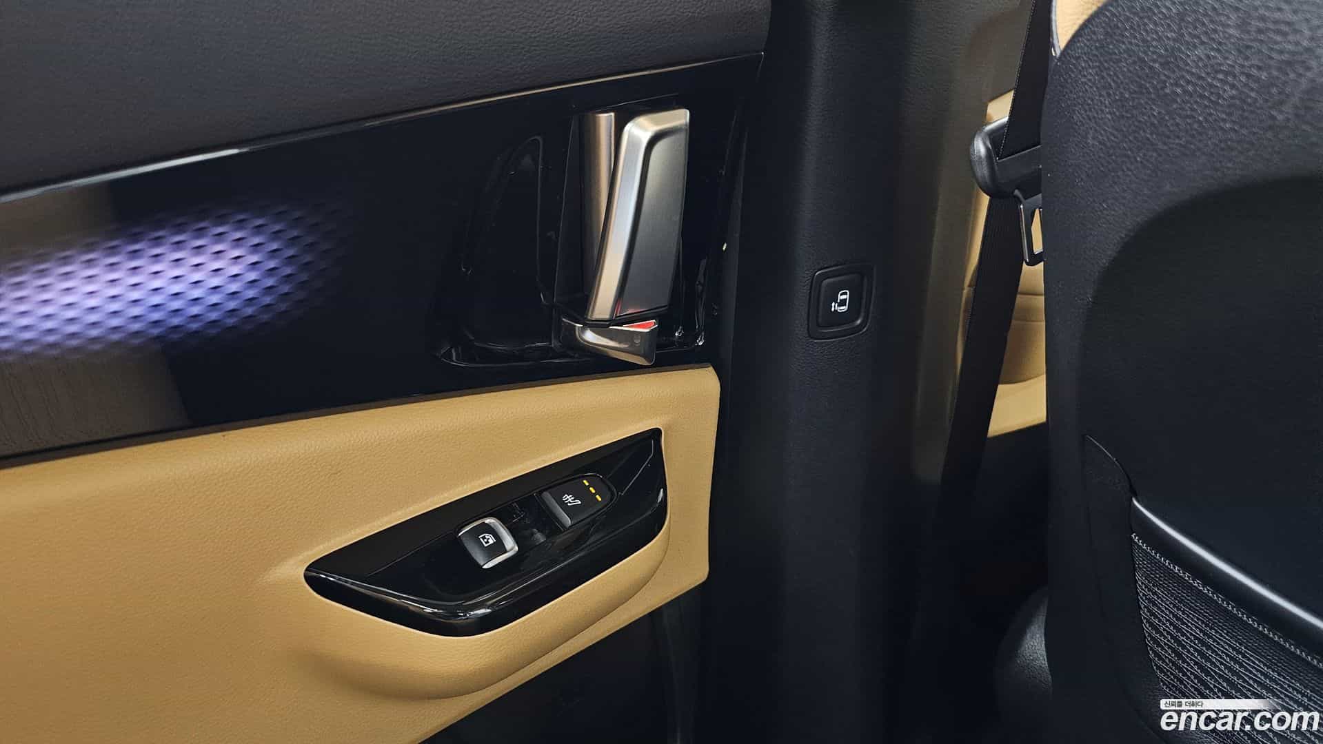 Canival Kia 2022.9-OPTION-043