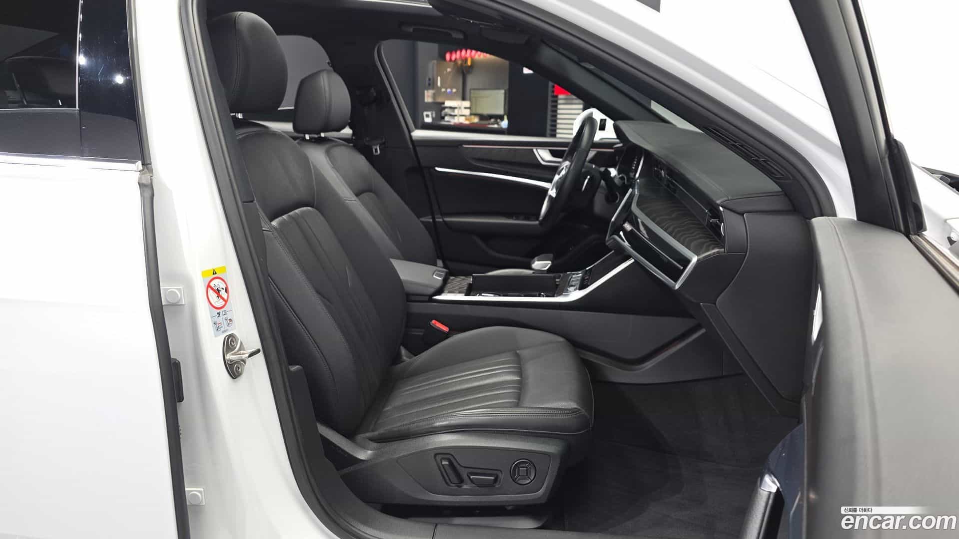 A6 Audi 2022.5-OPTION-015