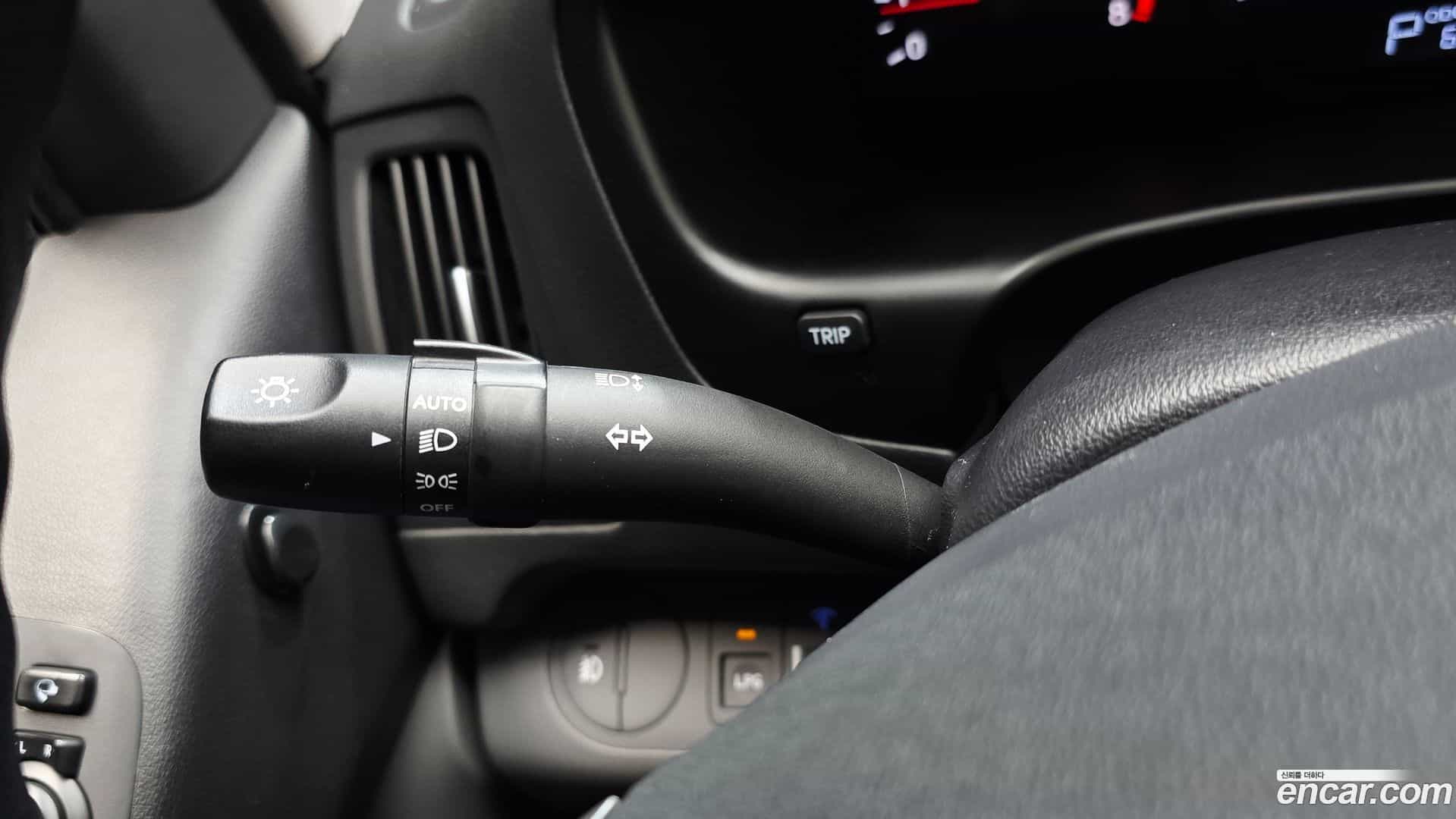 Starex Hyundai 2019.9-OPTION-020