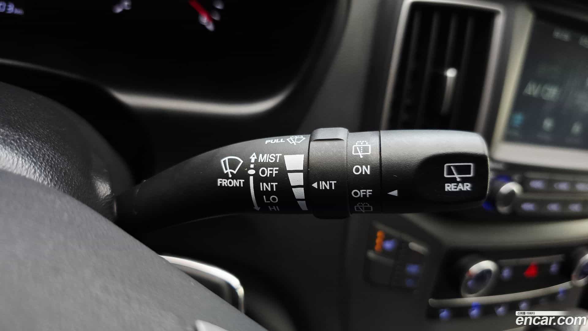 Starex Hyundai 2019.9-OPTION-021