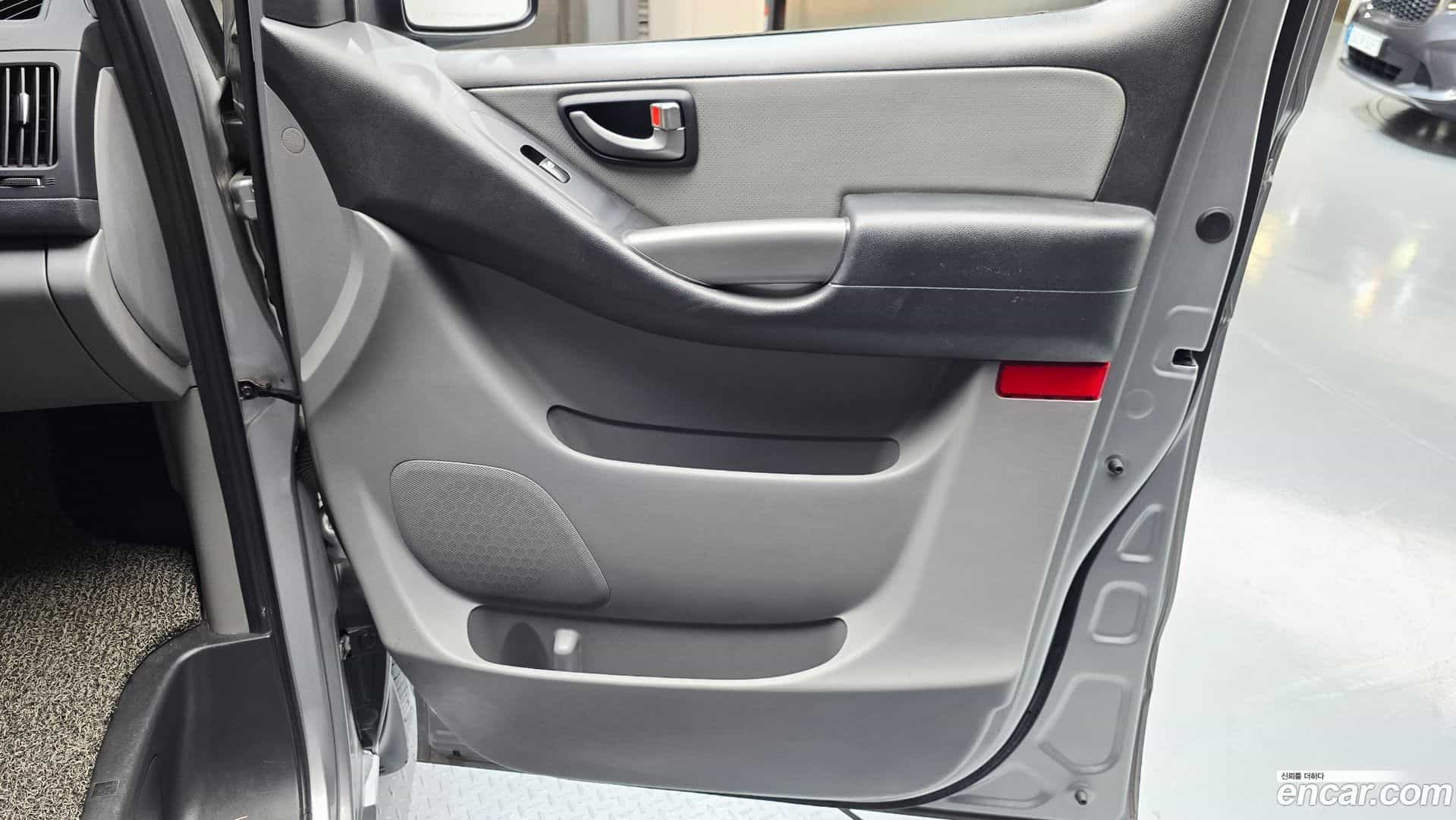 Starex Hyundai 2019.9-INNER-035
