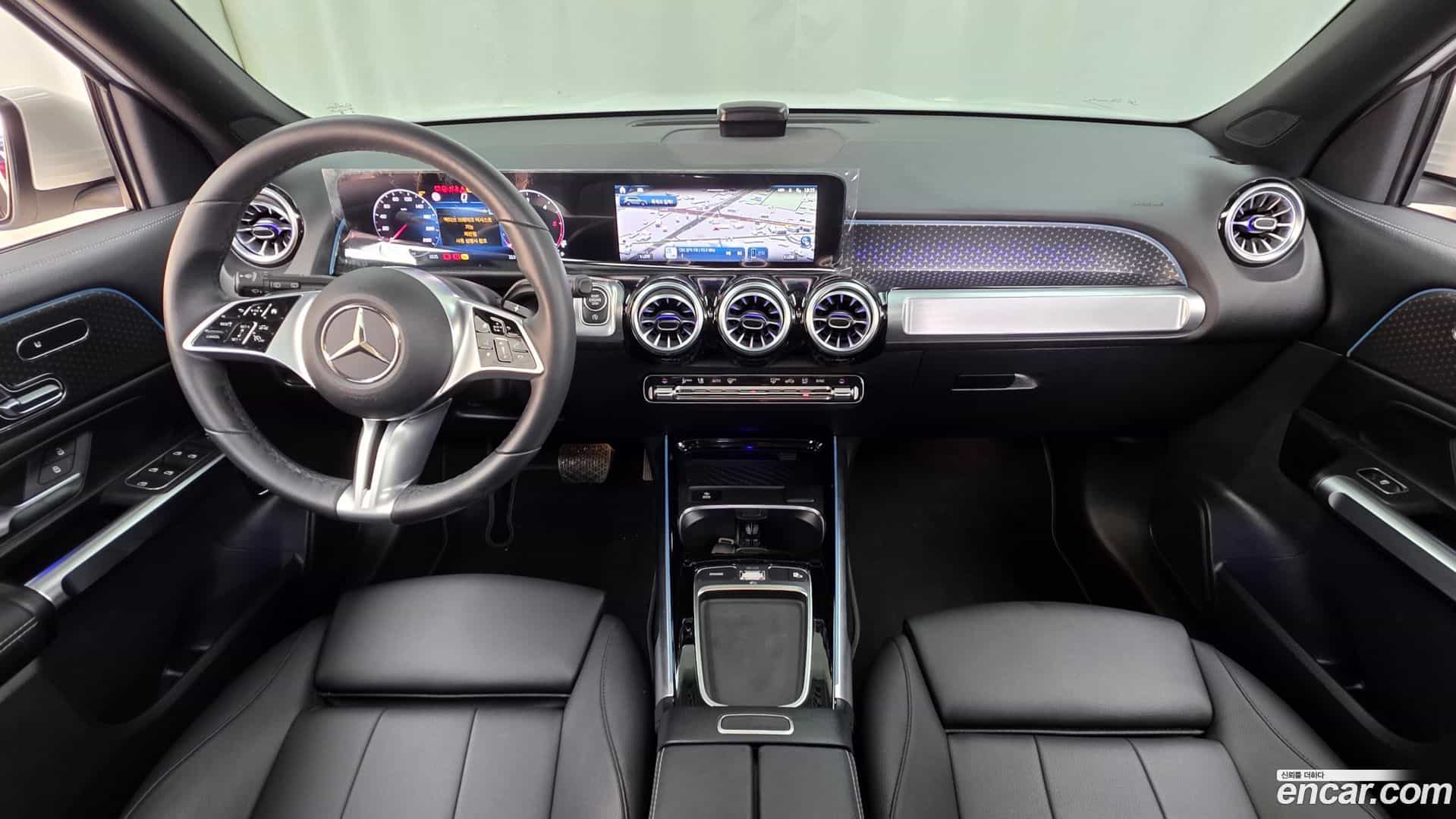 GLB-Class Mercedes-Benz 2024.5-INNER-007