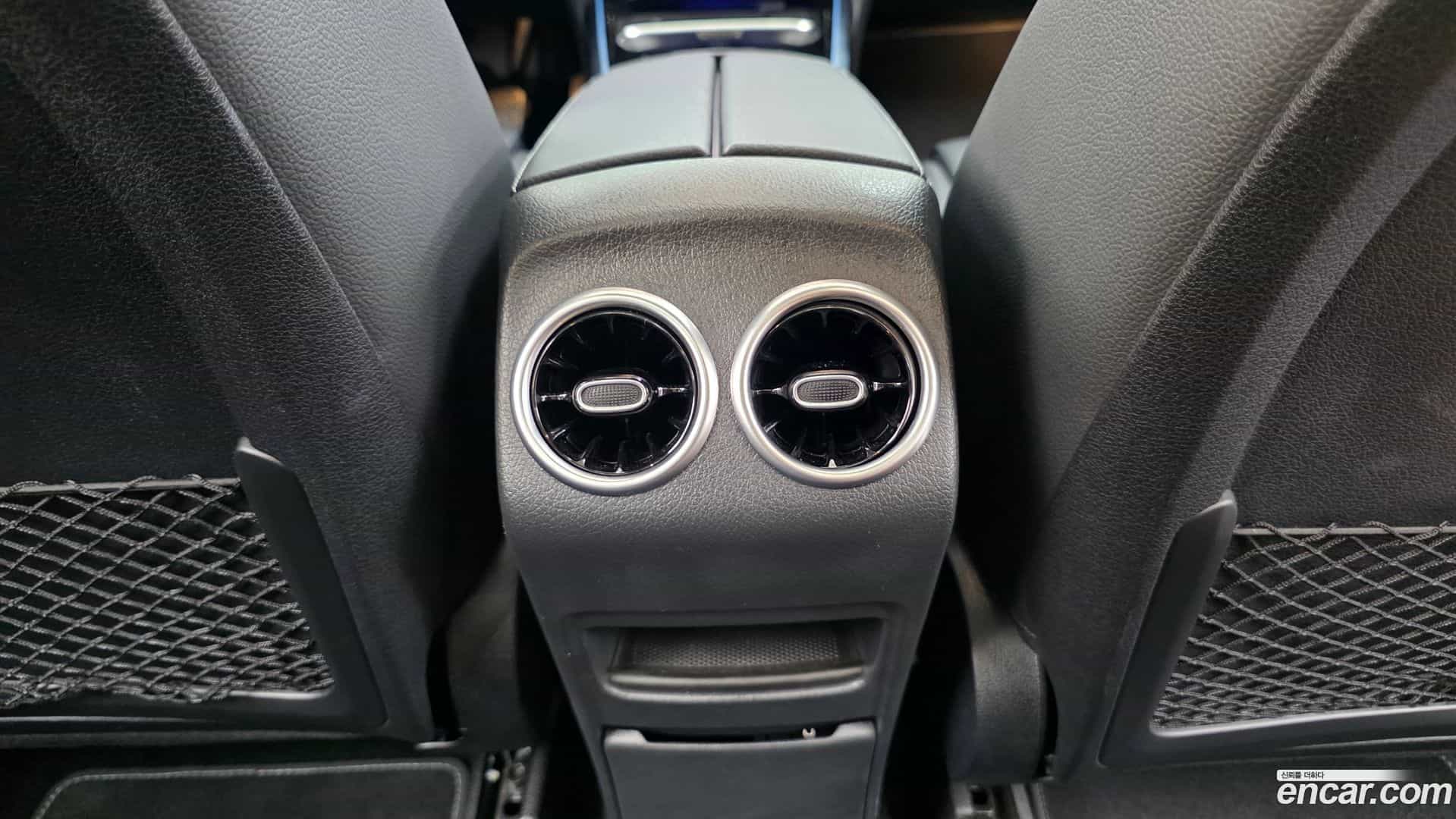 GLB-Class Mercedes-Benz 2024.5-OPTION-022