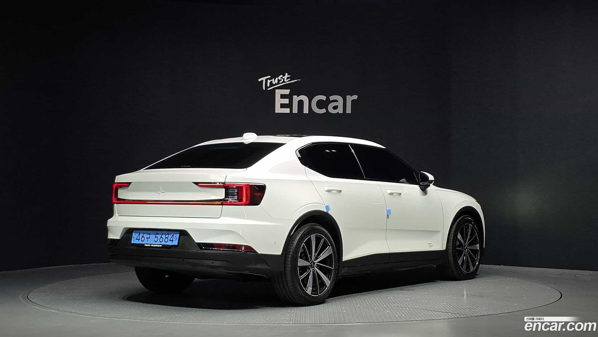 Polestar 2 Polestar 2022.4-OUTER-002