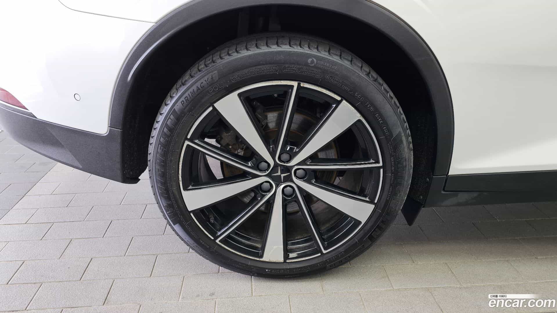 Polestar 2 Polestar 2022.4-OUTER-005