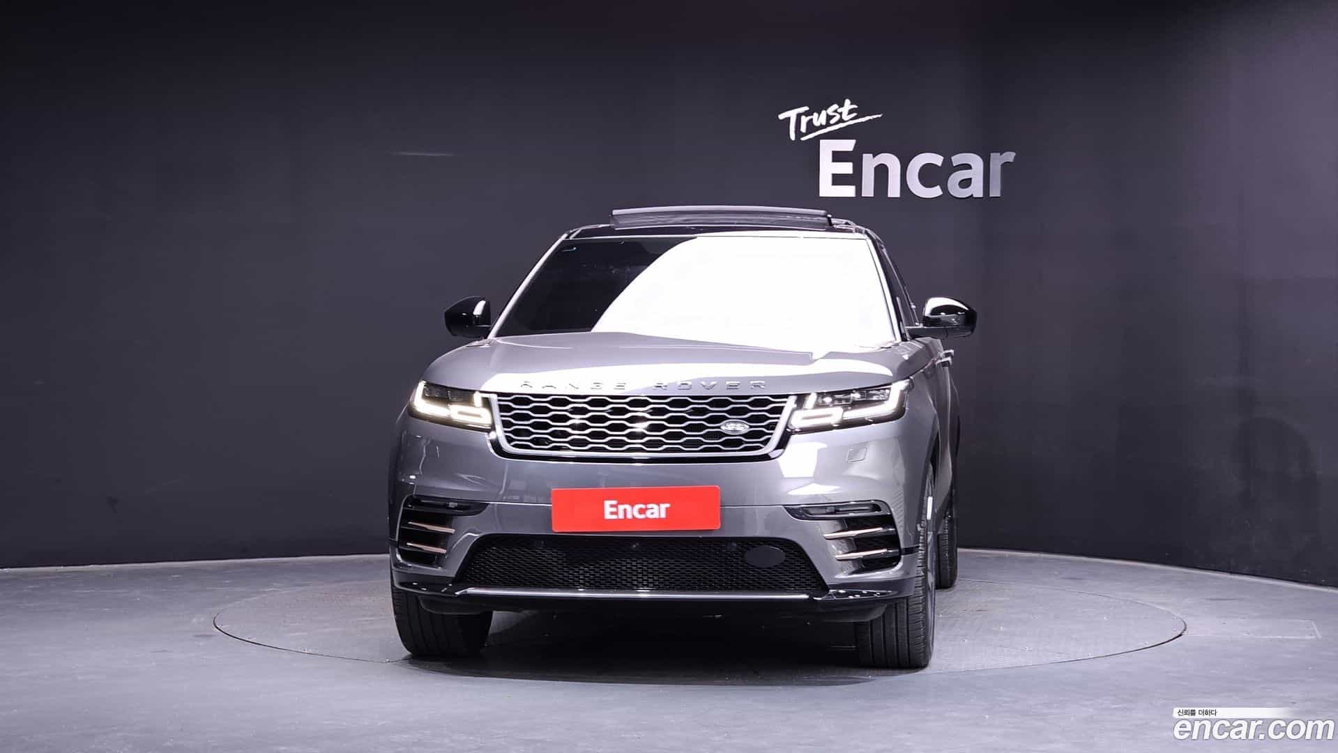 Range Rover Velar Land Rover 2018.1-OUTER-003