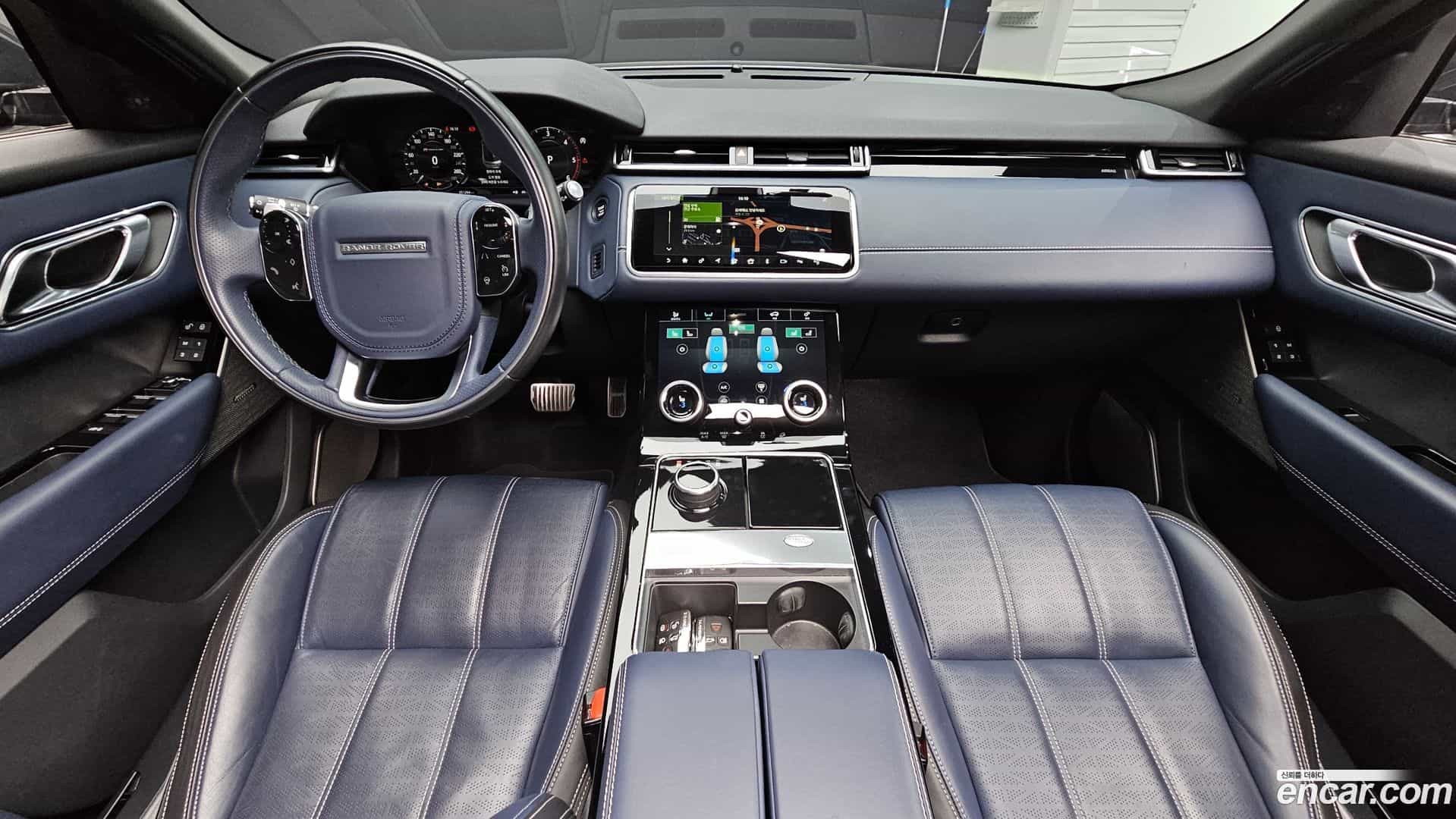 Range Rover Velar Land Rover 2018.1-INNER-007