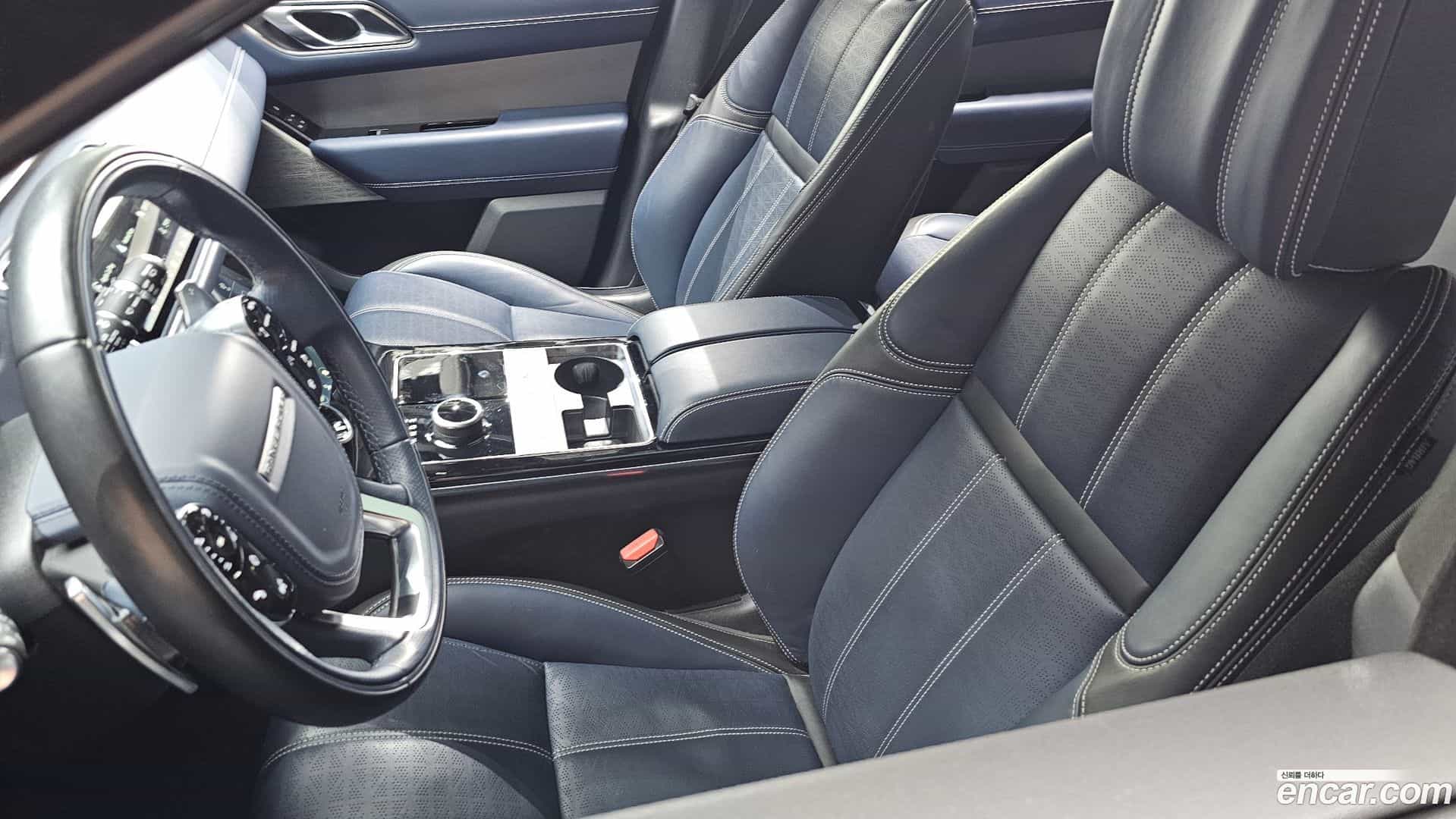 Range Rover Velar Land Rover 2018.1-OPTION-040