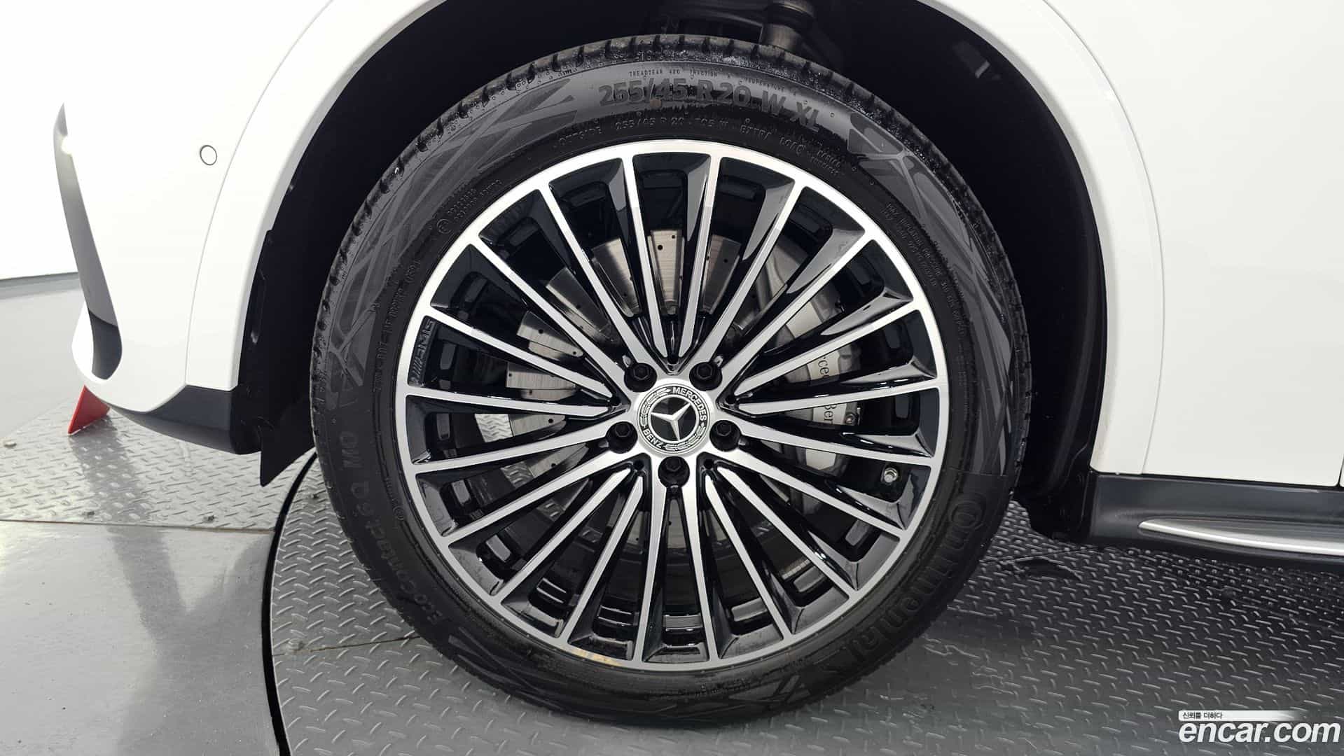 GLC-Class Mercedes-Benz 2024.5-OUTER-005