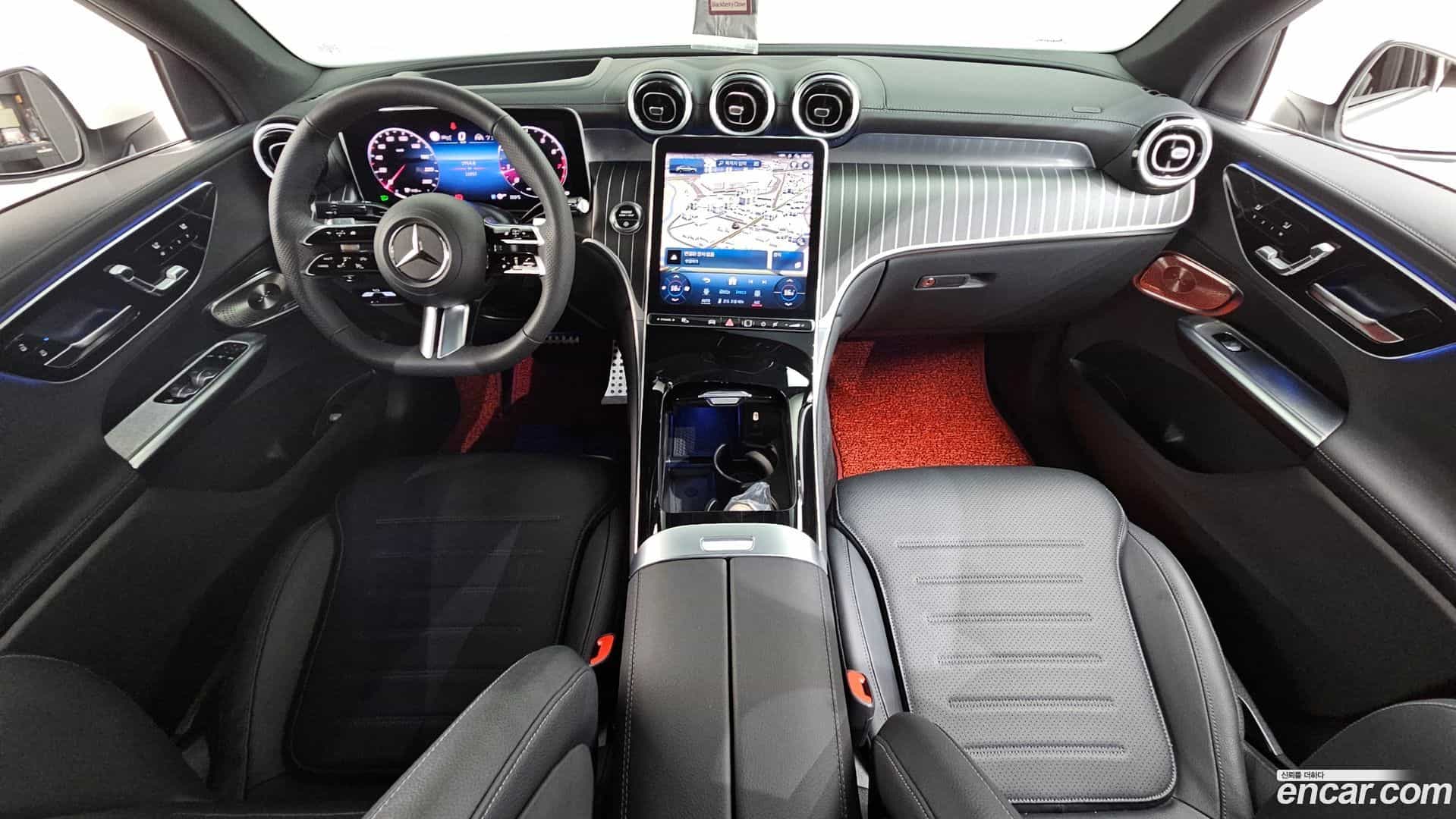GLC-Class Mercedes-Benz 2024.5-INNER-007