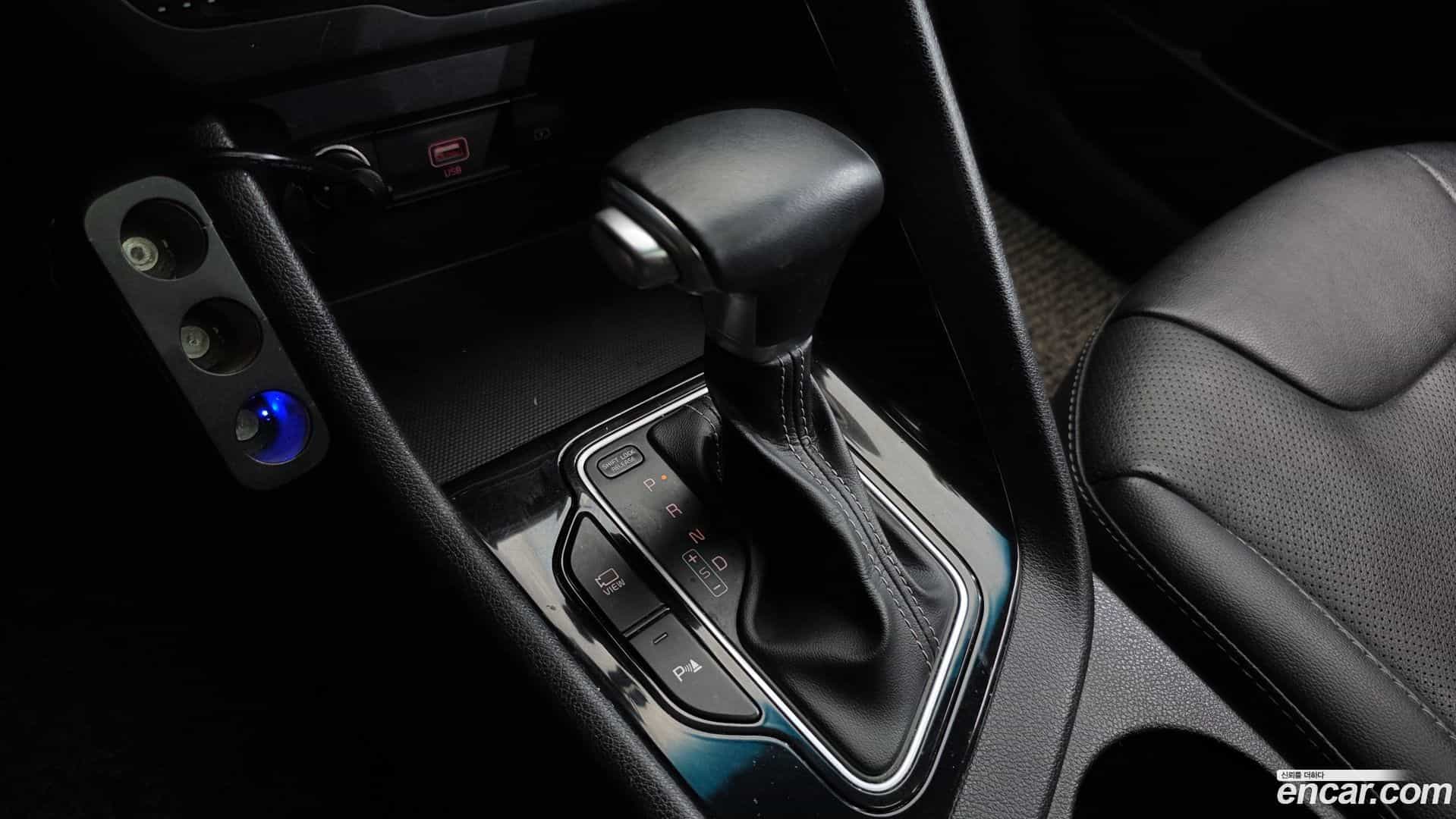 Niro Kia 2021.11-INNER-009