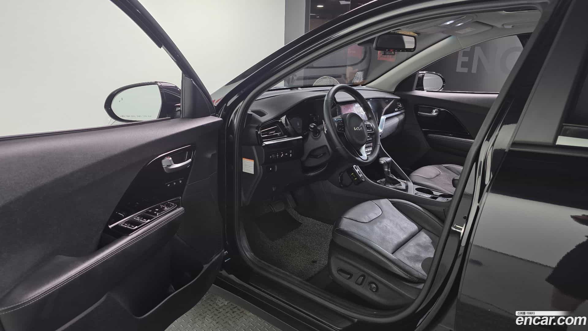 Niro Kia 2021.11-INNER-010